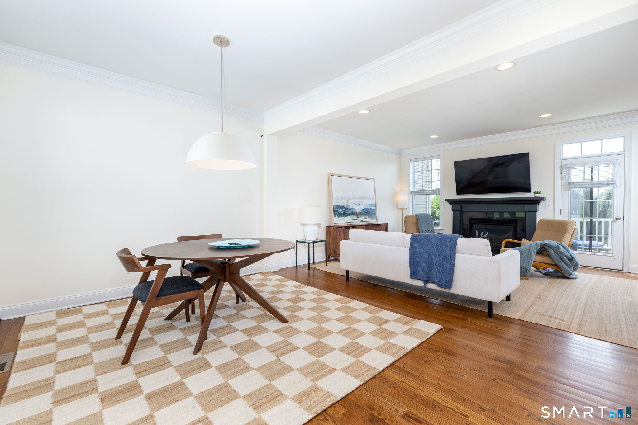 6 Lockwood Circle 6