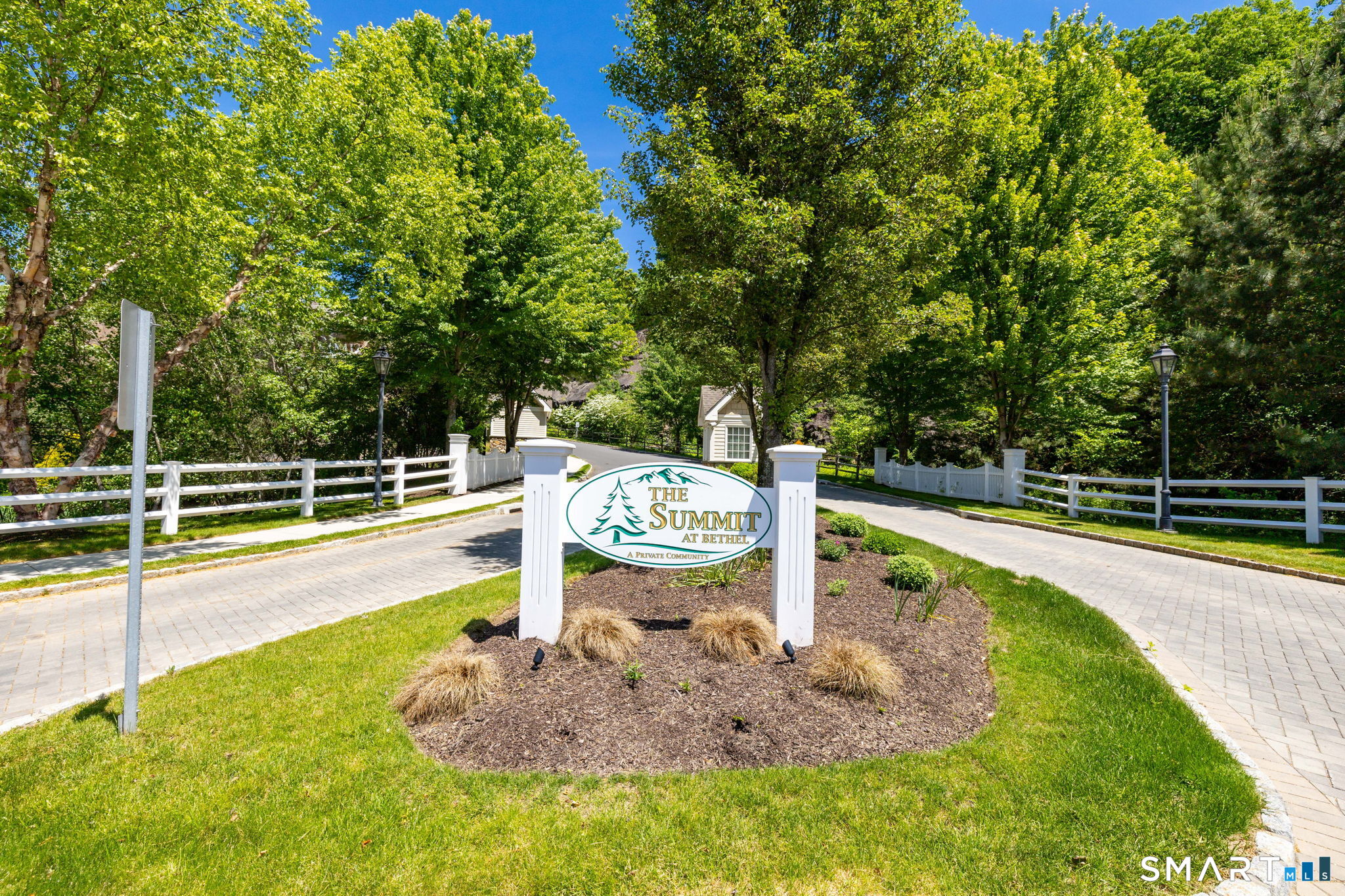 6 Lockwood Circle 6
