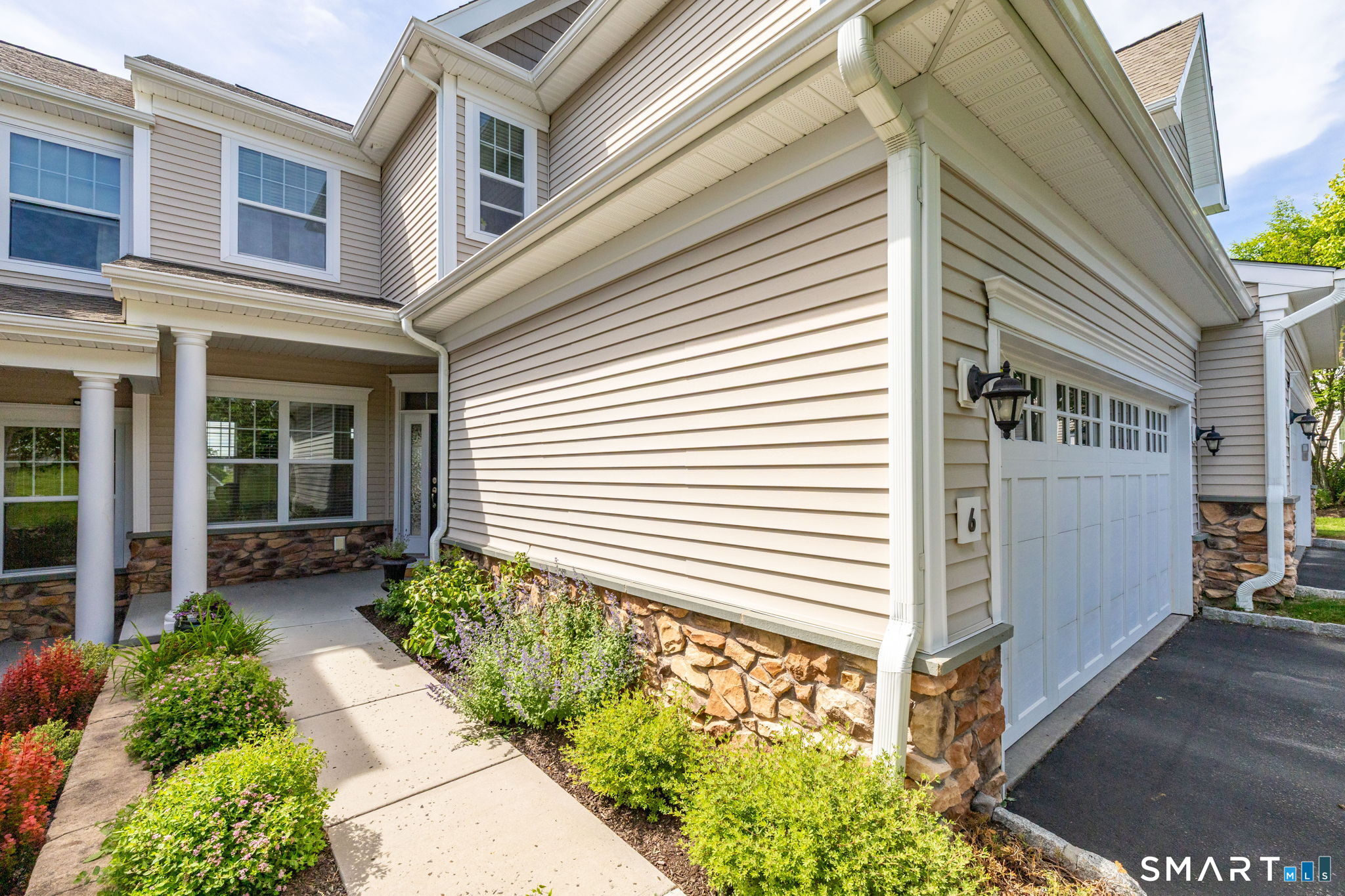 6 Lockwood Circle 6