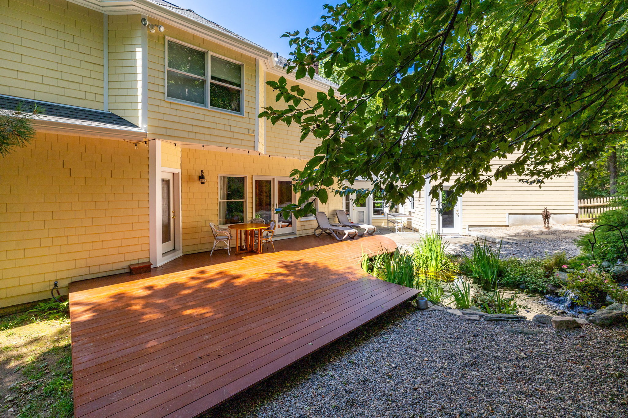 35 Hanson Road