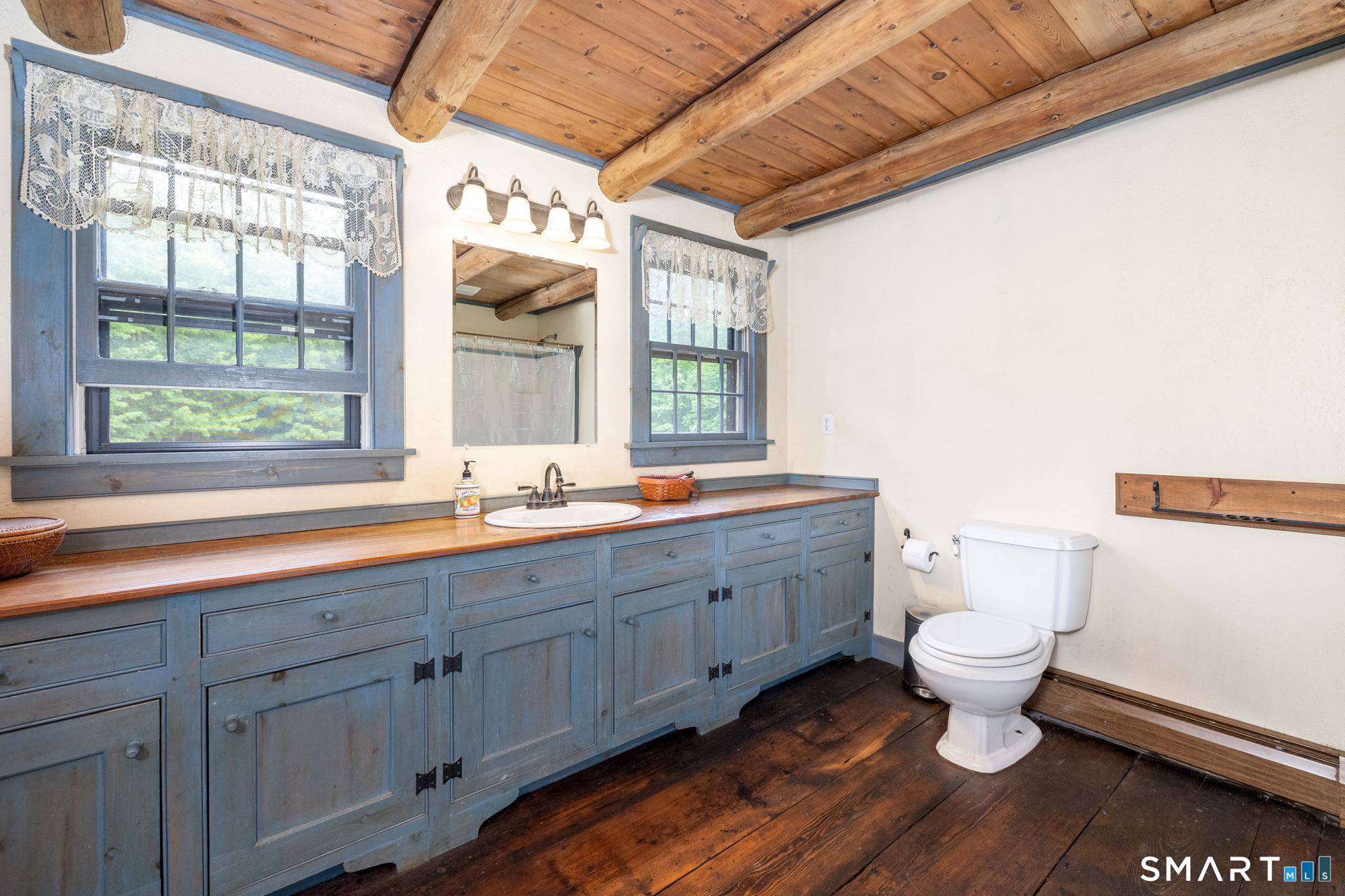 173 Long Hill Road
