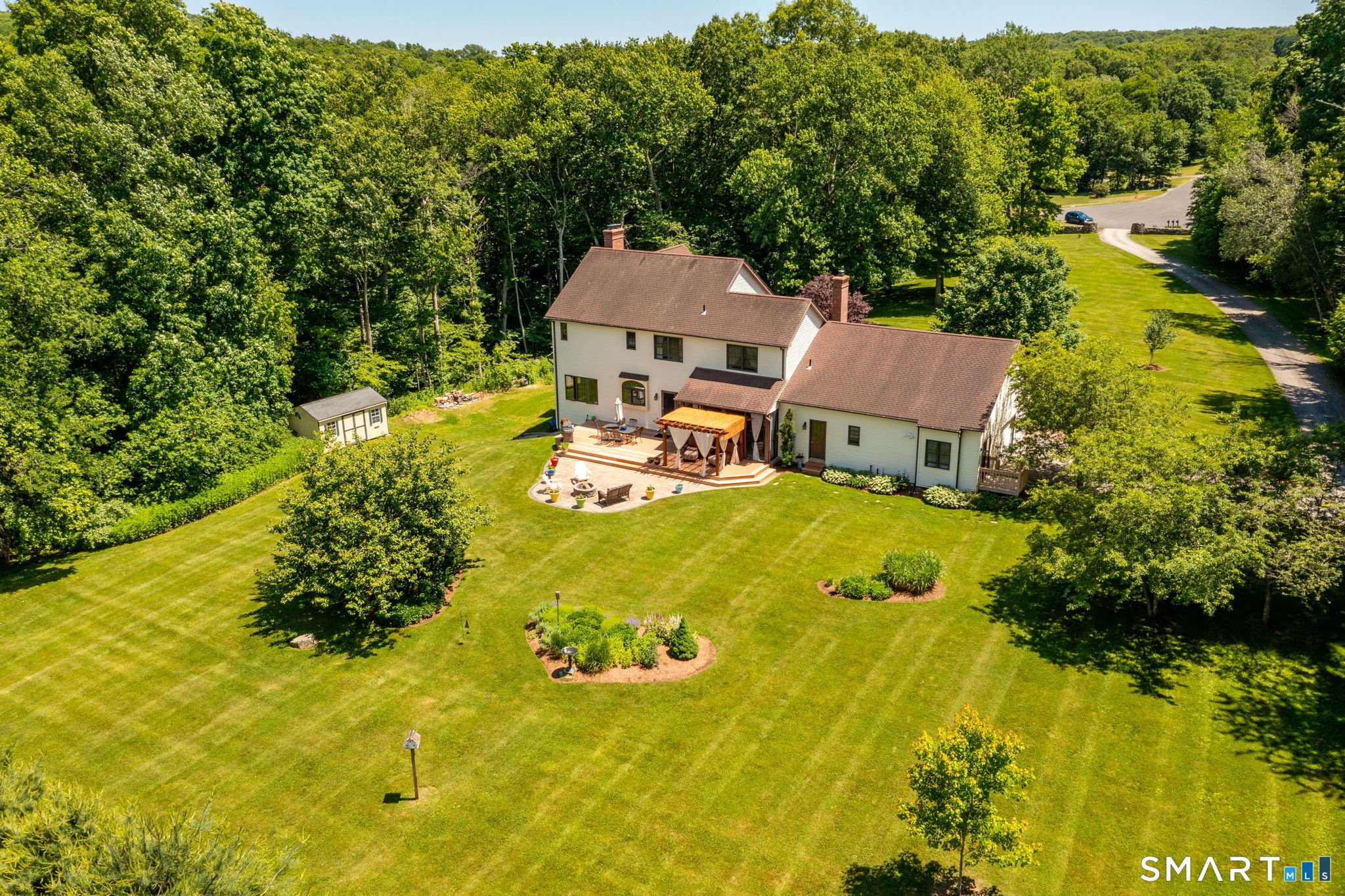 32 Oak Farms Road