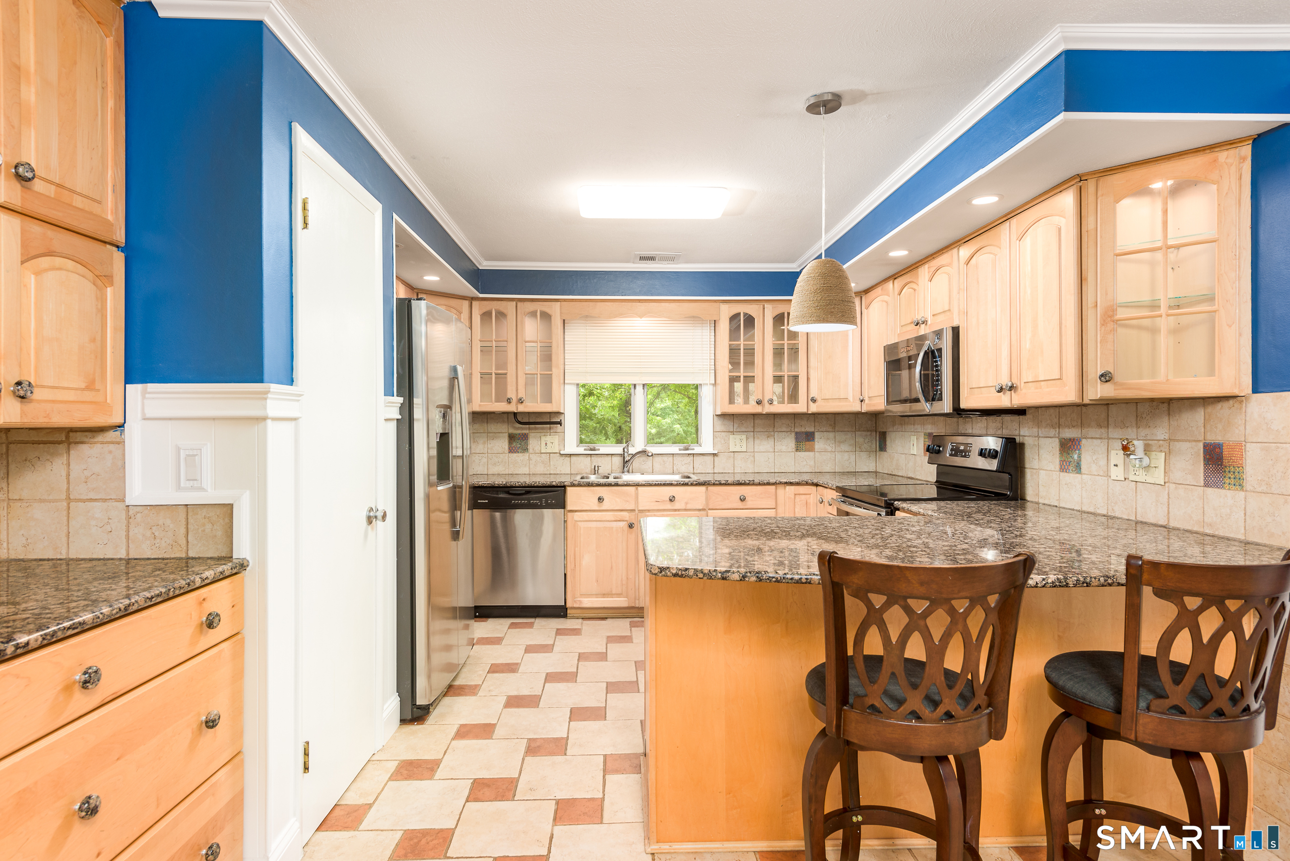 208 Rainbow Trail