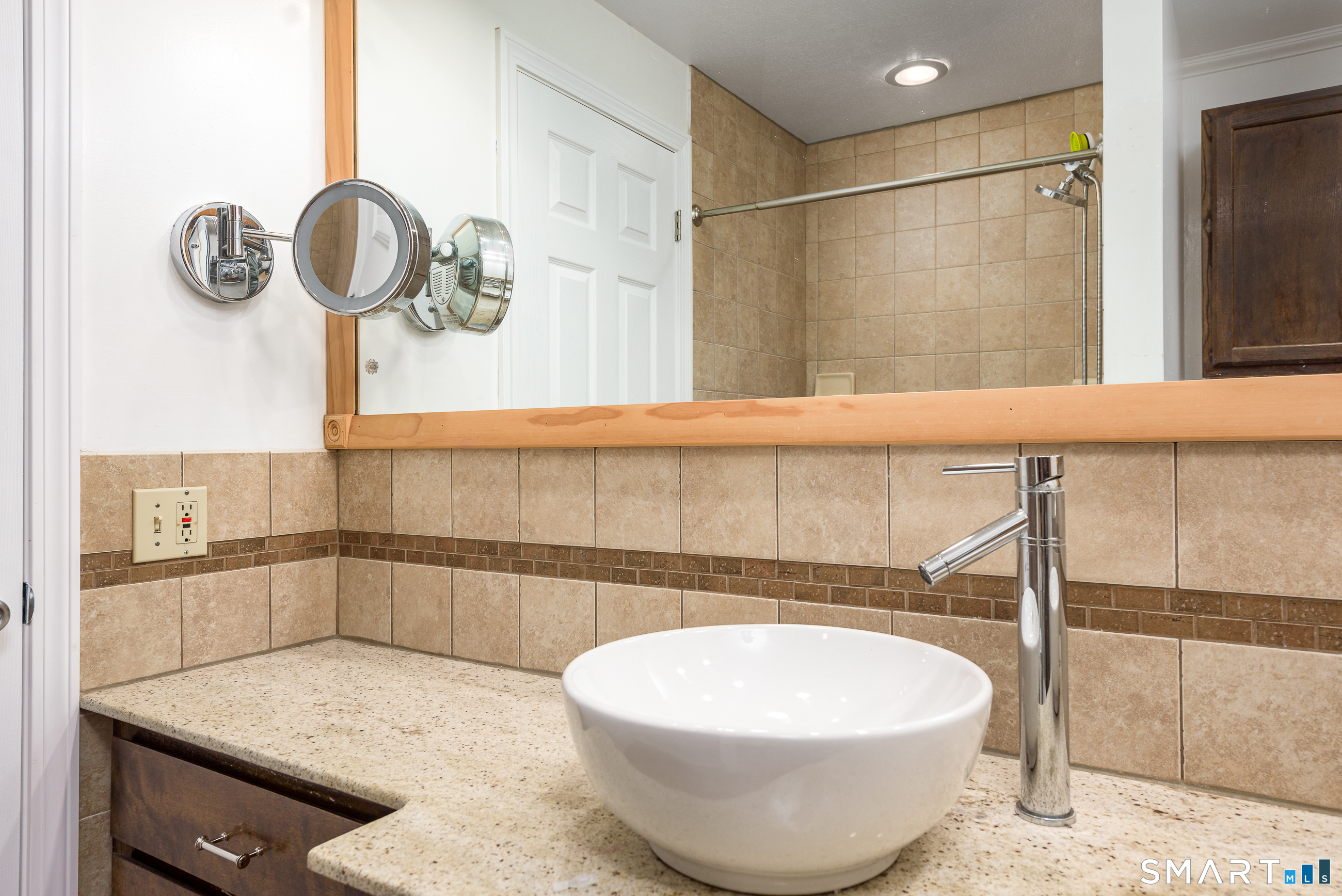 208 Rainbow Trail