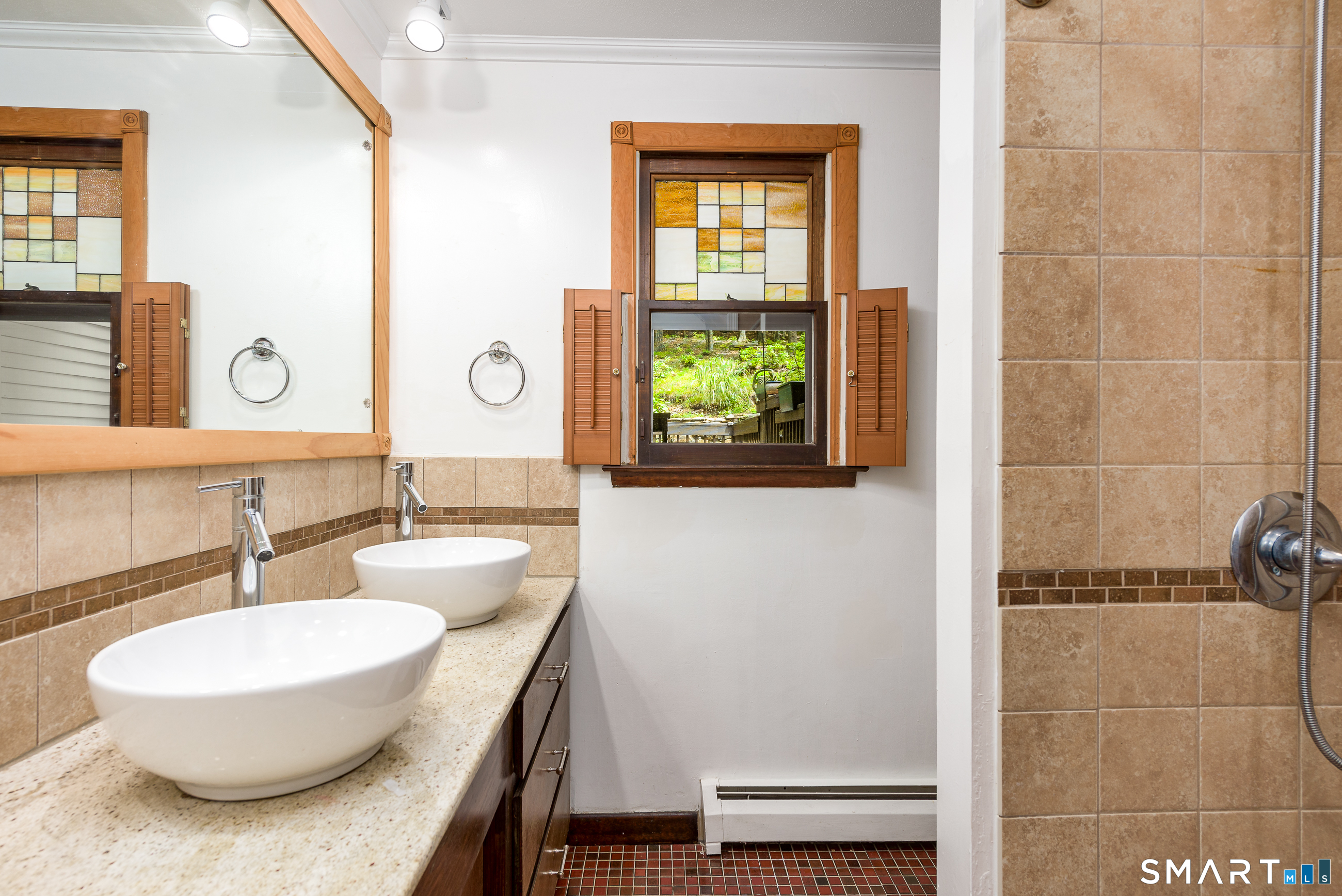 208 Rainbow Trail