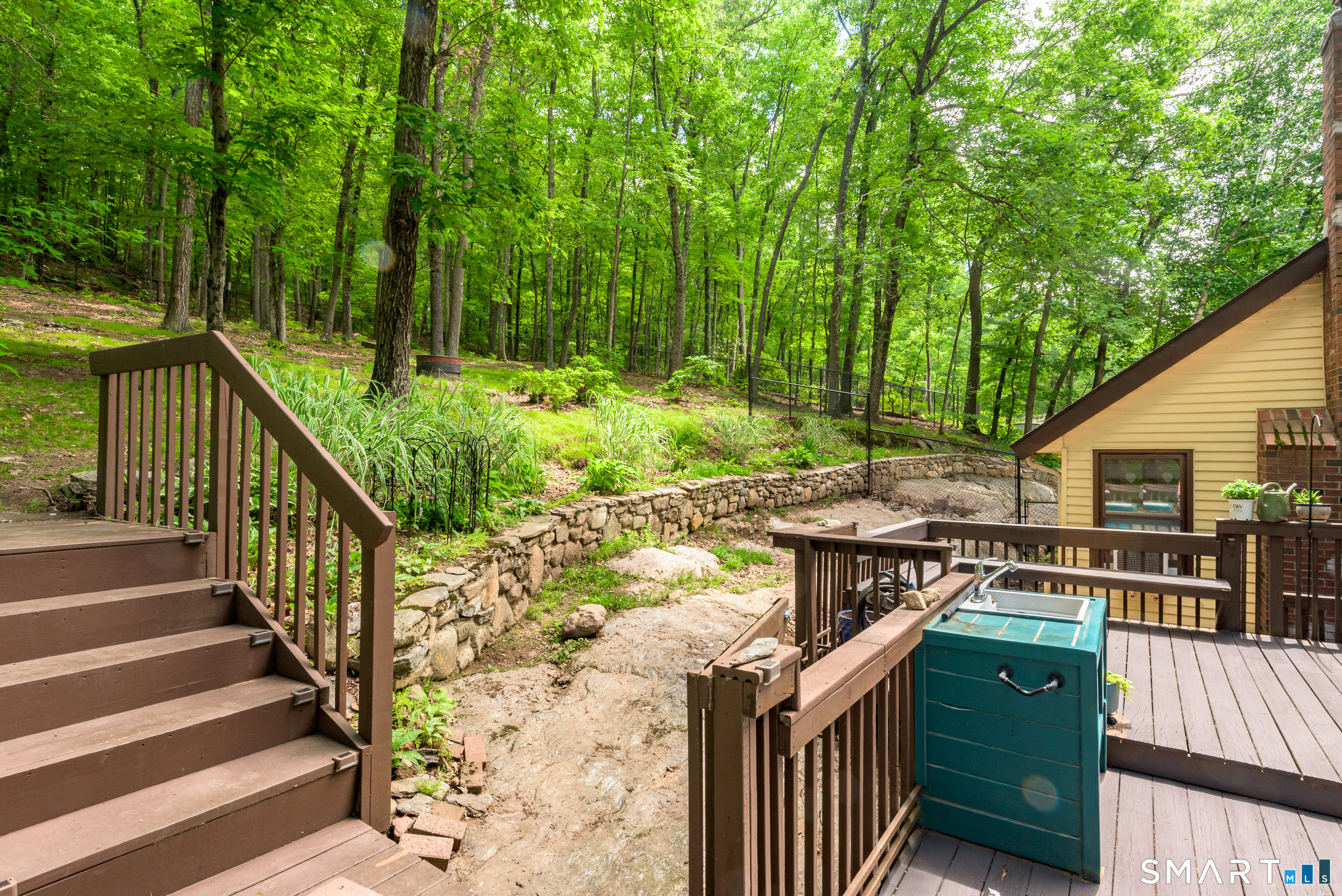 208 Rainbow Trail