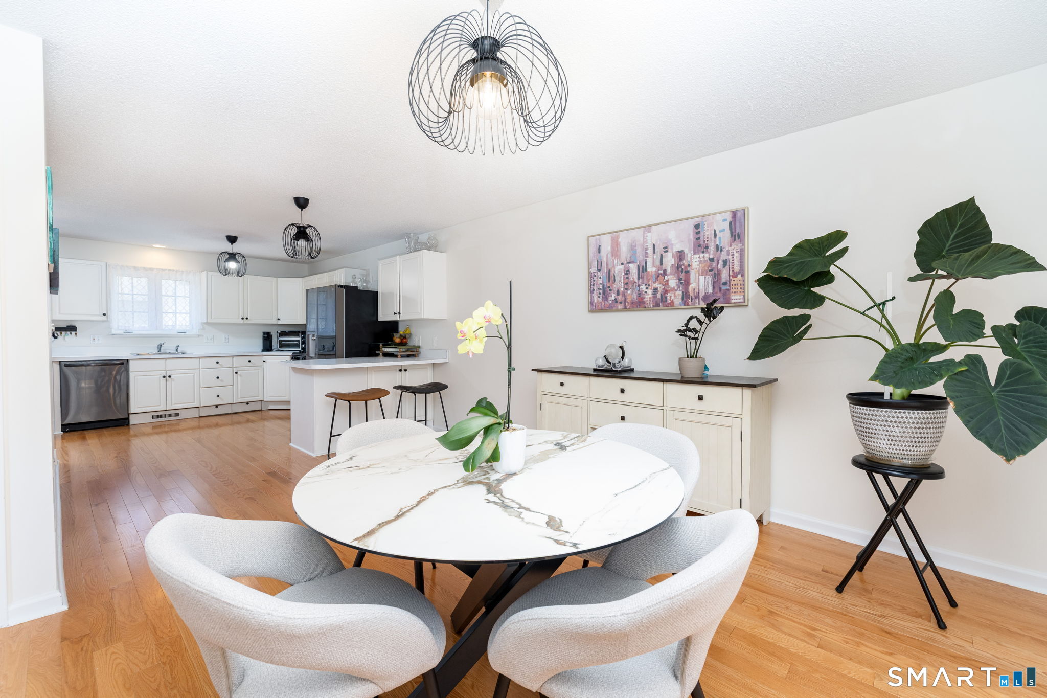 18 East Village Court Unit: 18