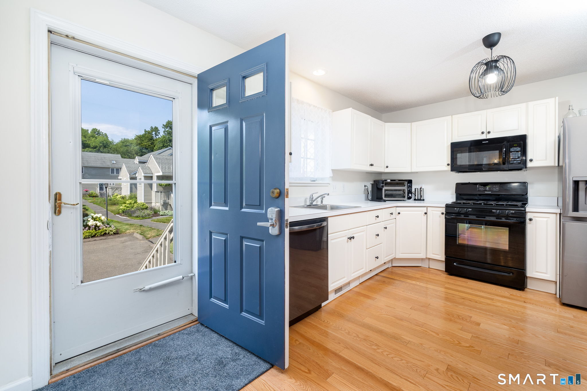 18 East Village Court Unit: 18