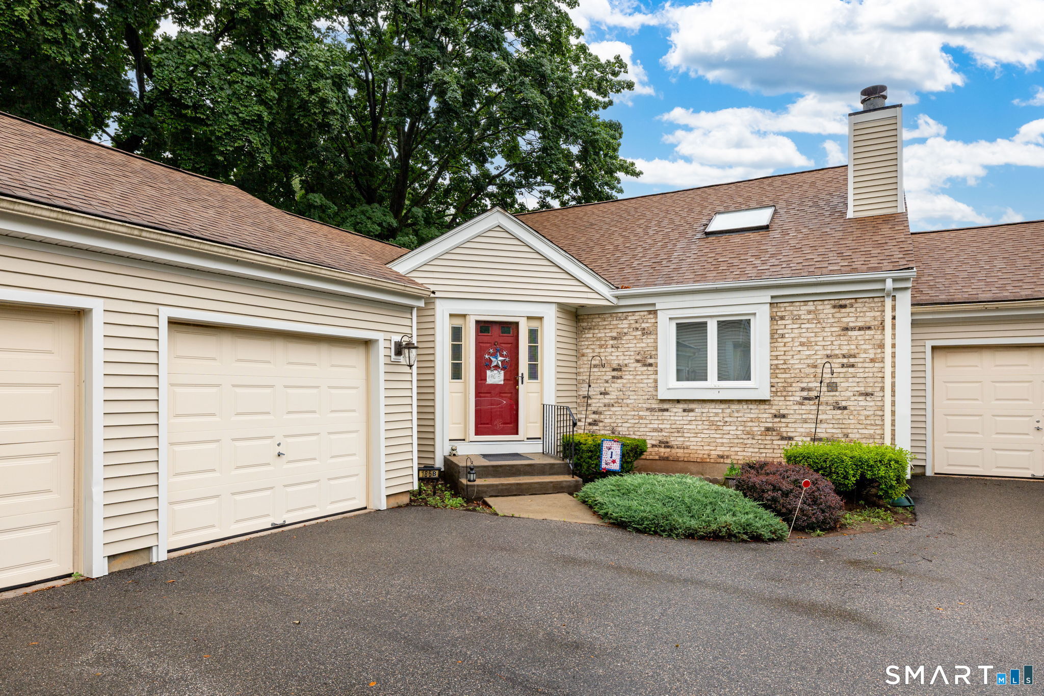 186 Main Street Unit: B