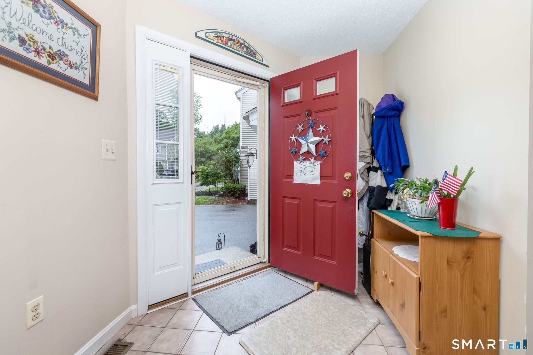 186 Main Street Unit: B