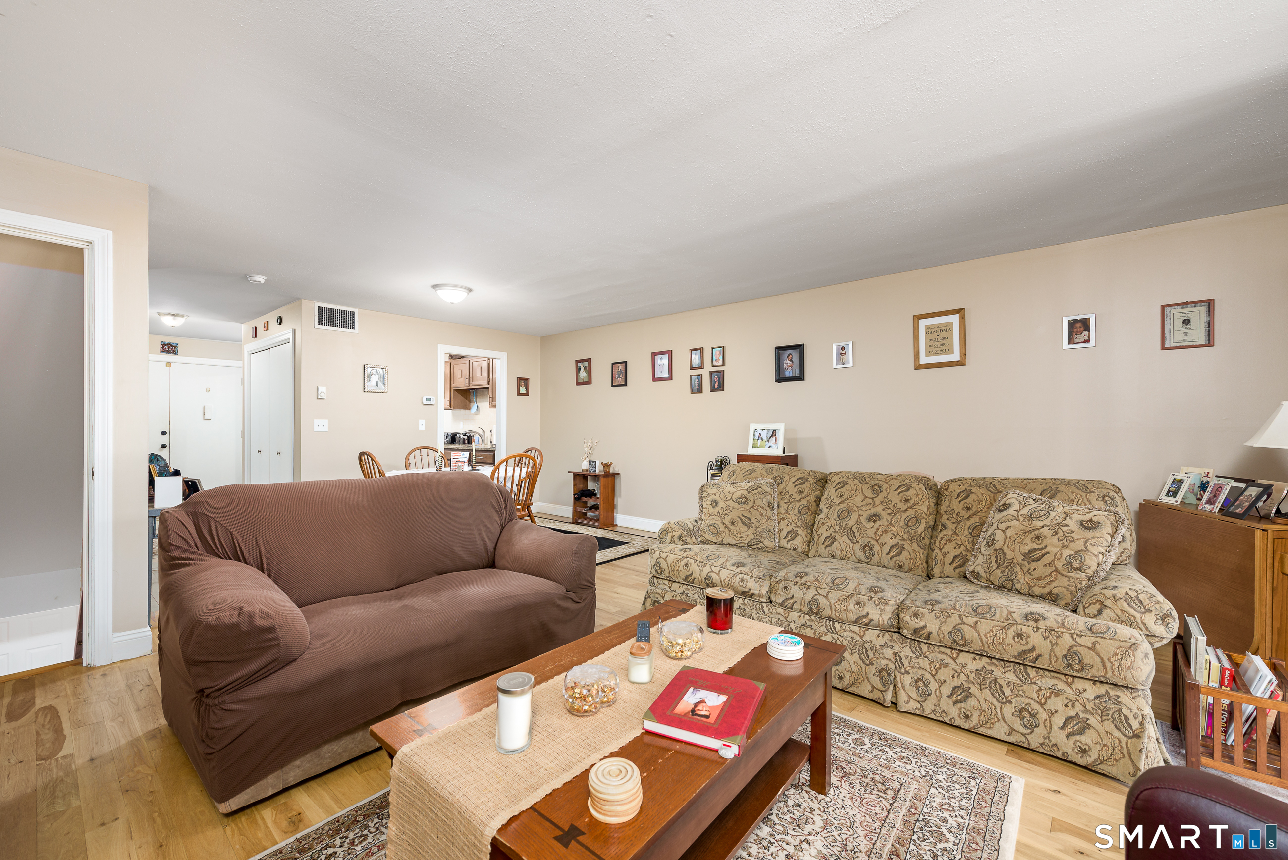 9 Hemlock Court Unit: 9