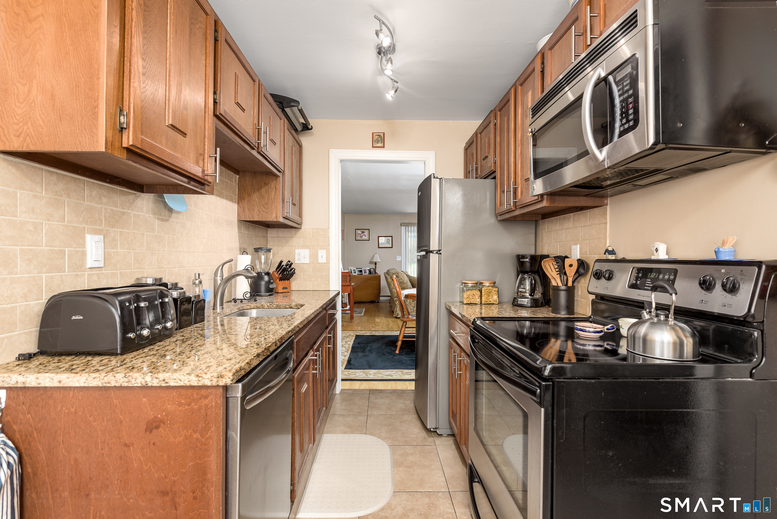 9 Hemlock Court Unit: 9