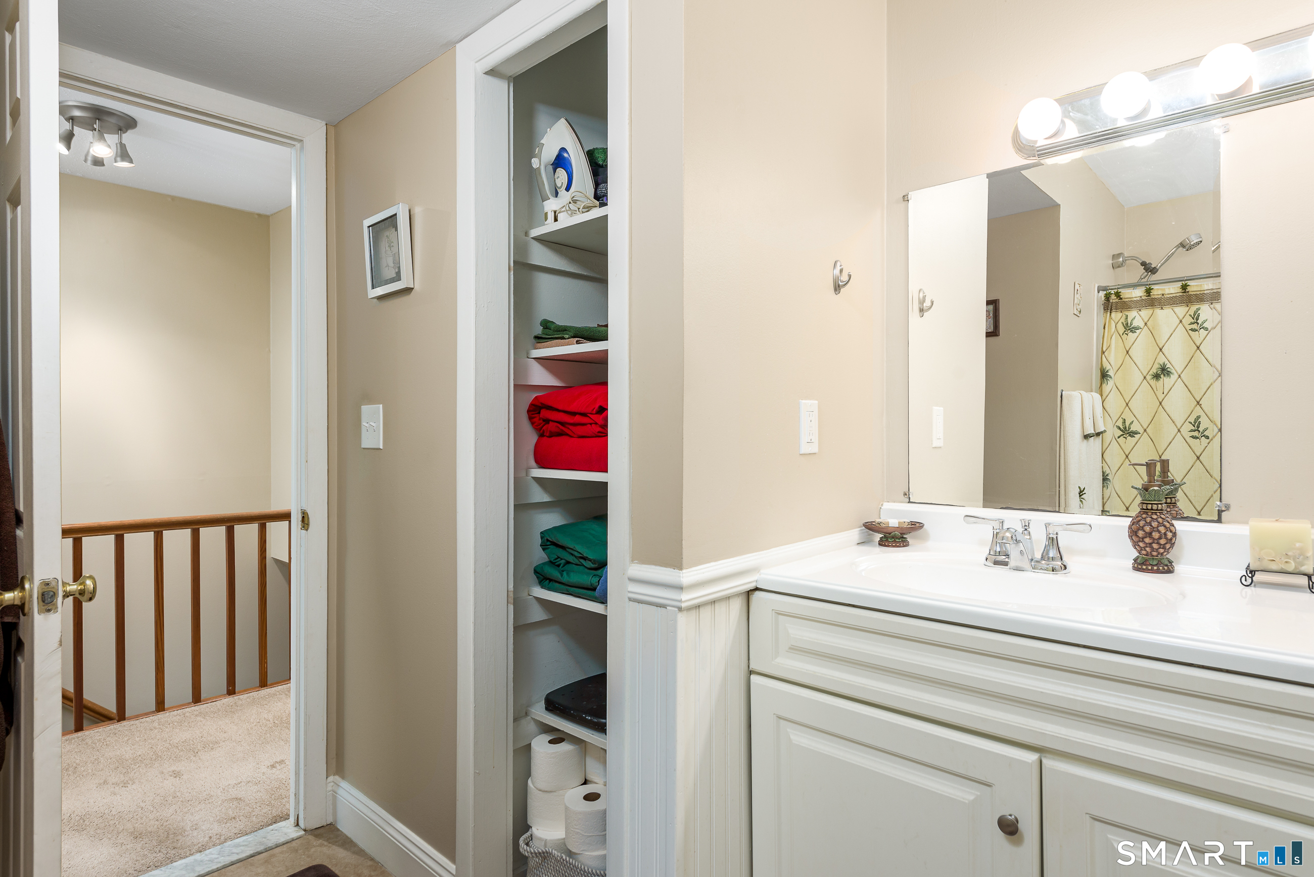9 Hemlock Court Unit: 9