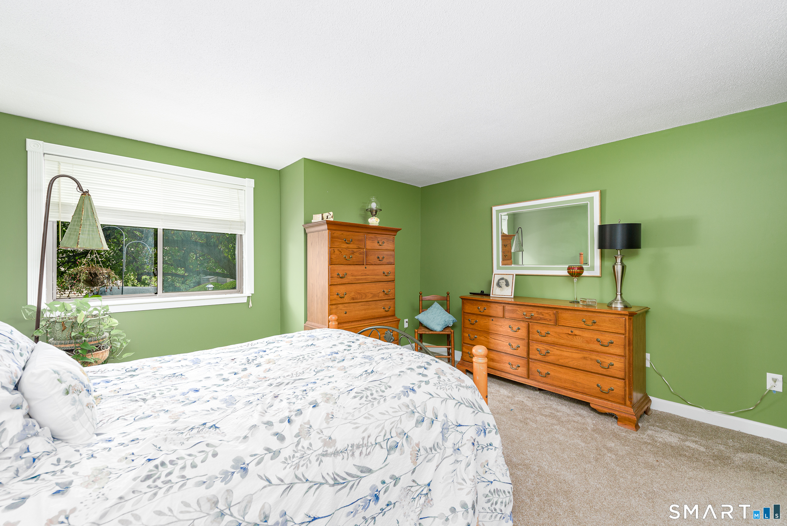 15 Hollister Way North Unit: 15