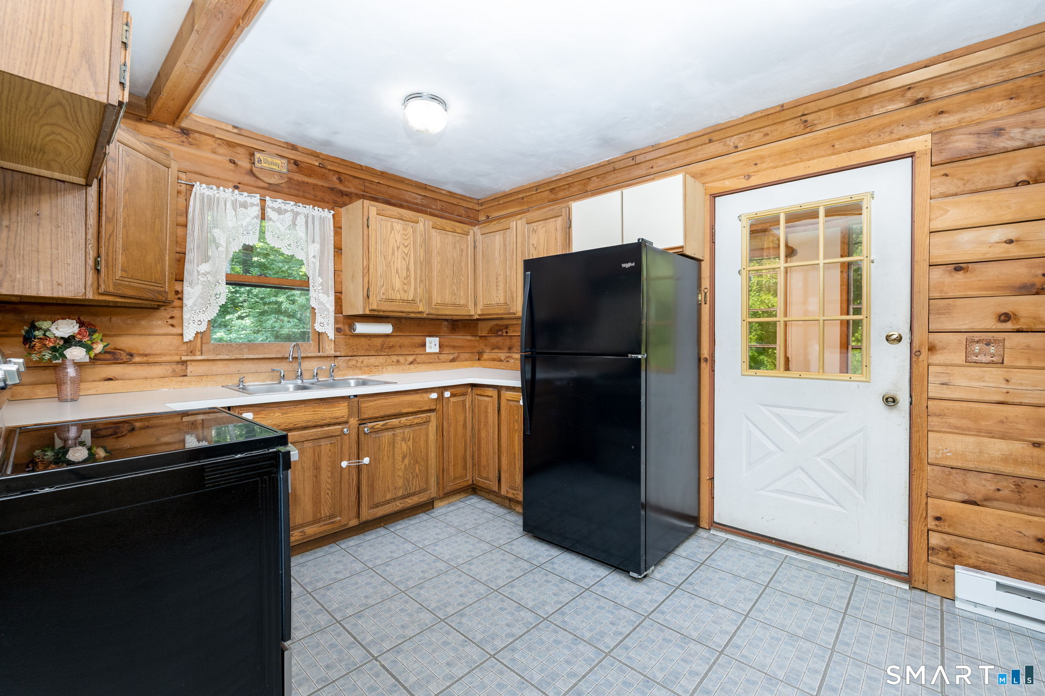 36 Lakeview Heights