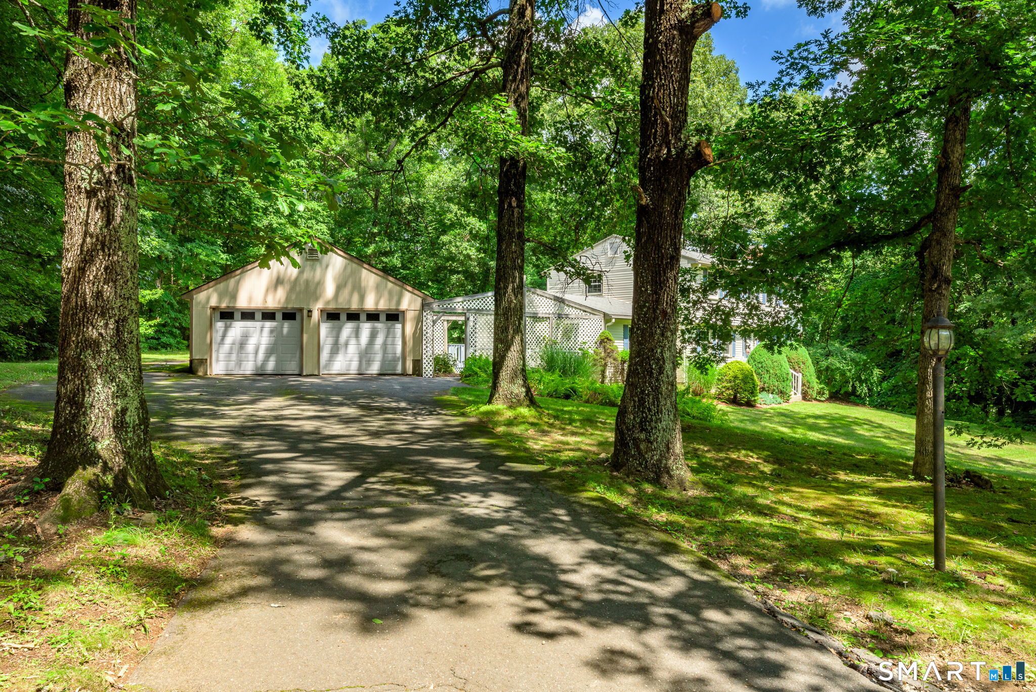 136 Dickinson Road