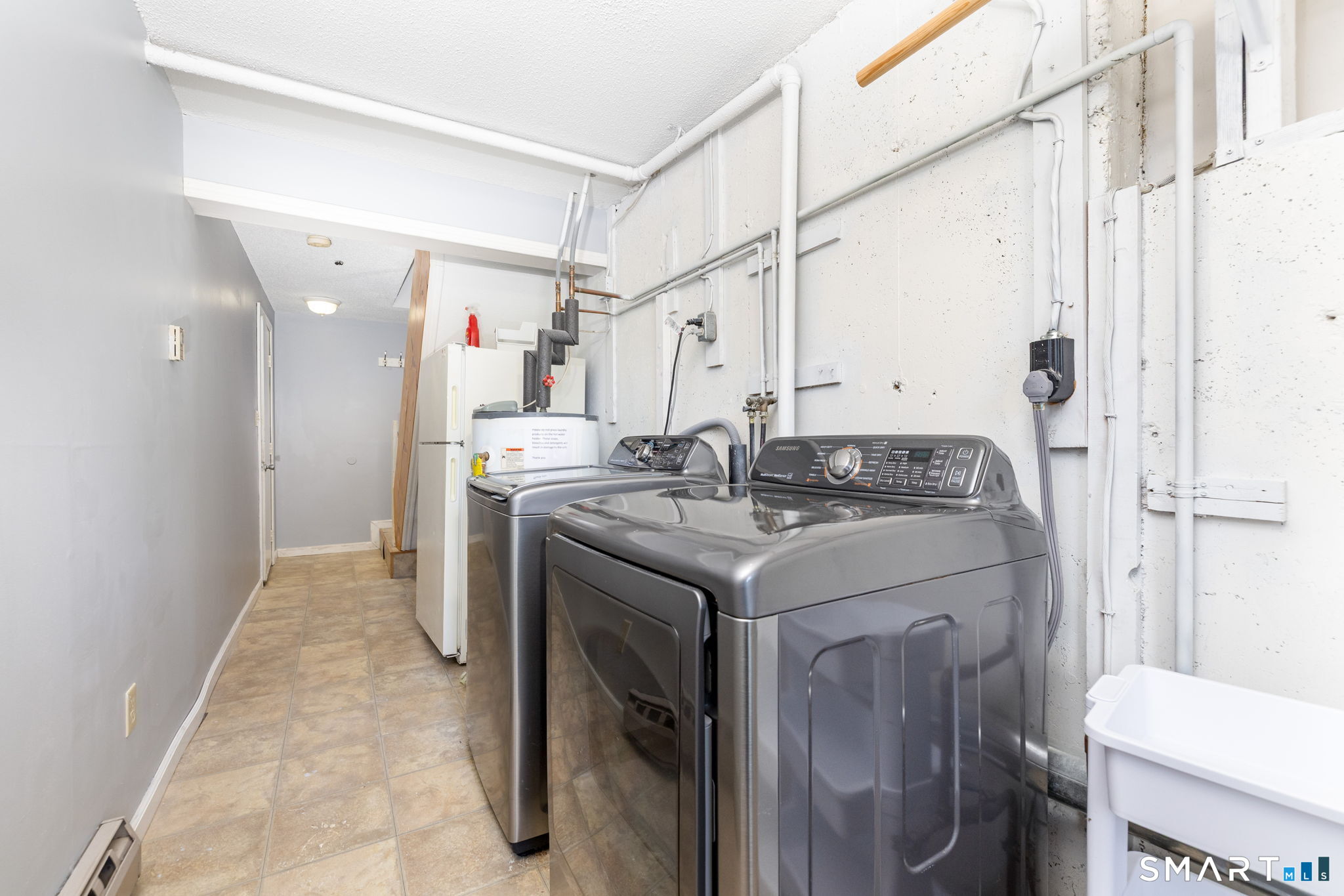 895 Matthews Street Unit: 62