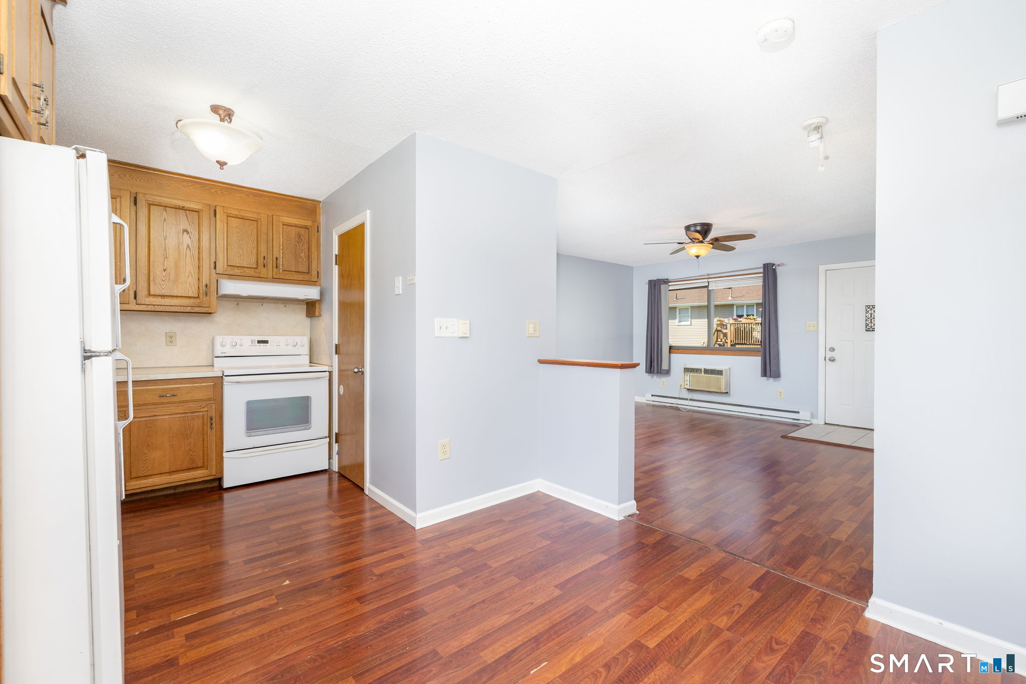 895 Matthews Street Unit: 62
