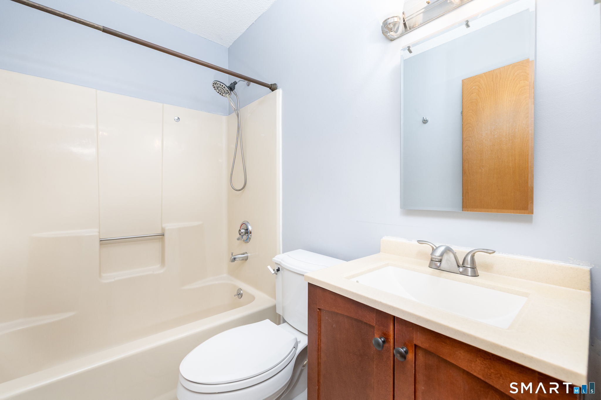 895 Matthews Street Unit: 62