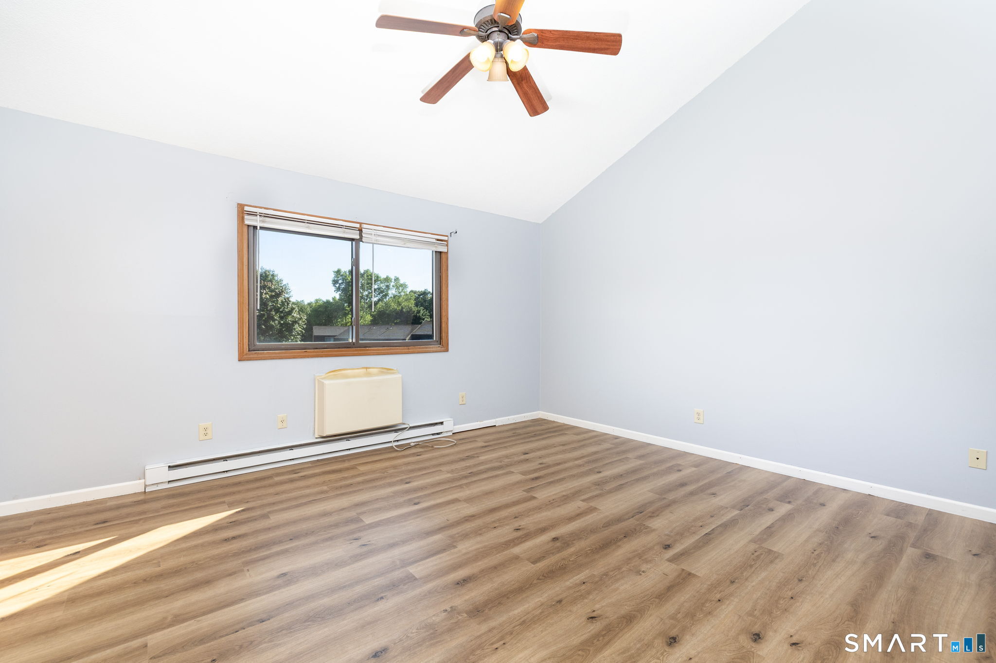 895 Matthews Street Unit: 62
