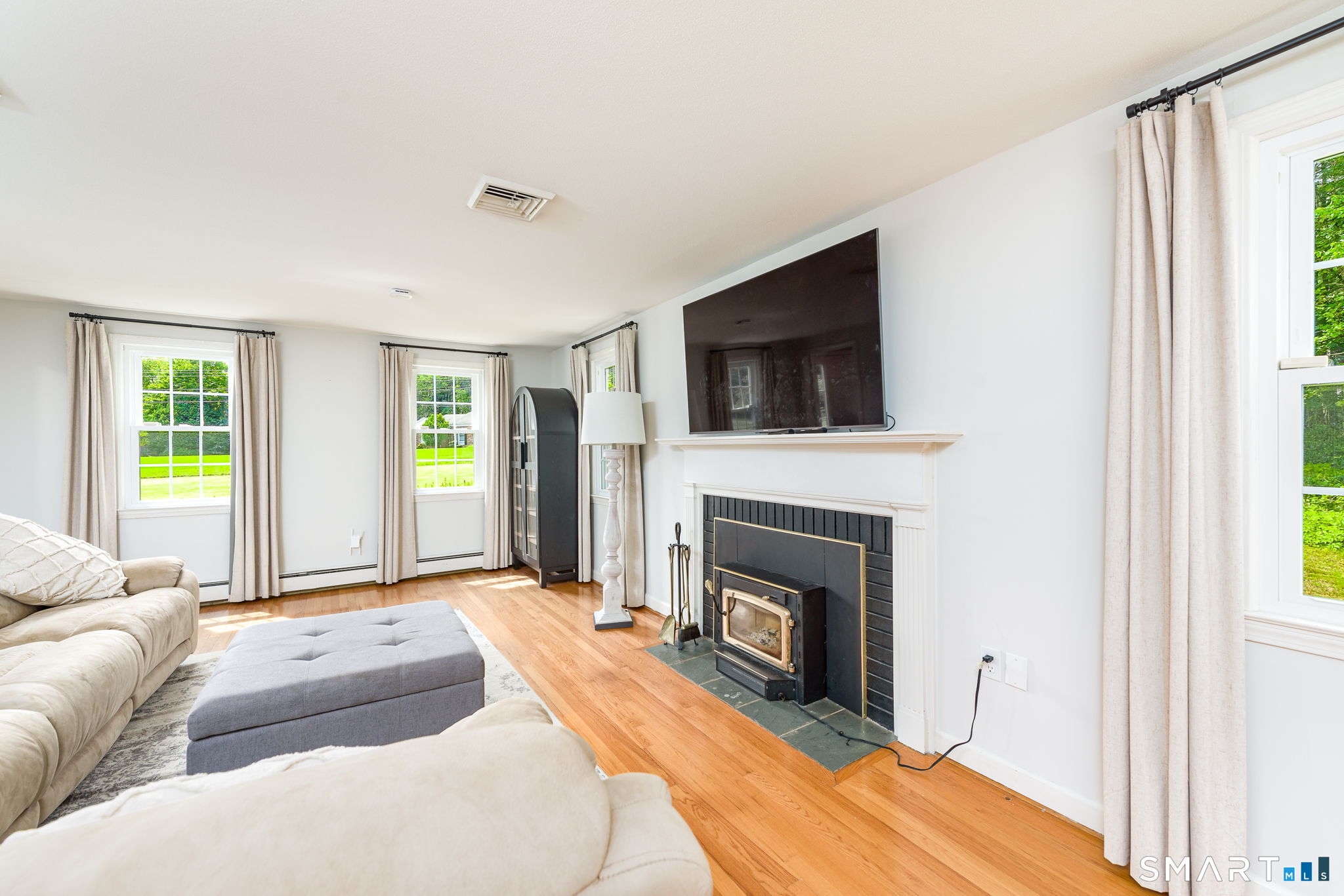 4 Lenora Drive