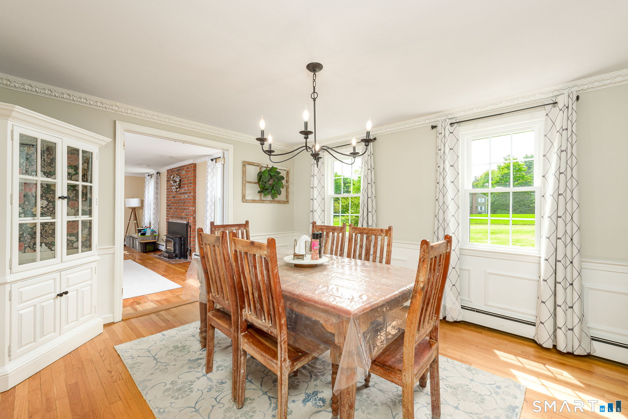 4 Lenora Drive