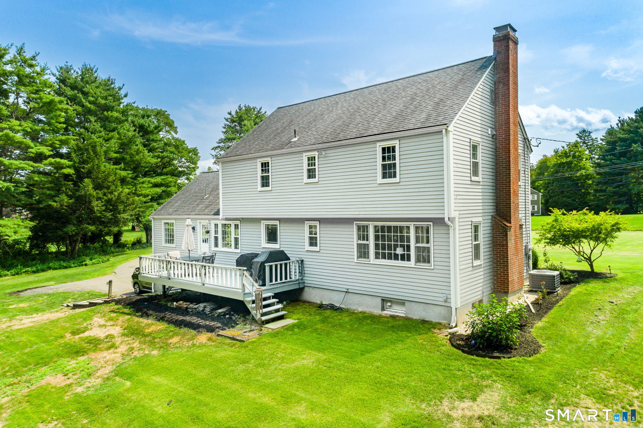 4 Lenora Drive