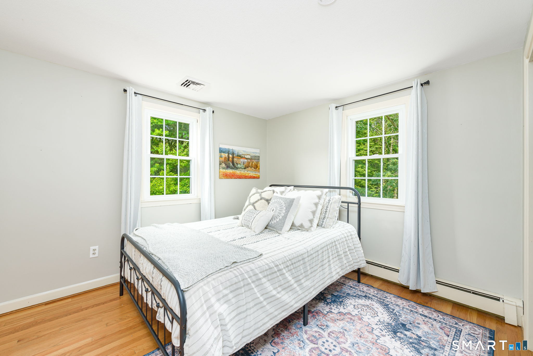 4 Lenora Drive