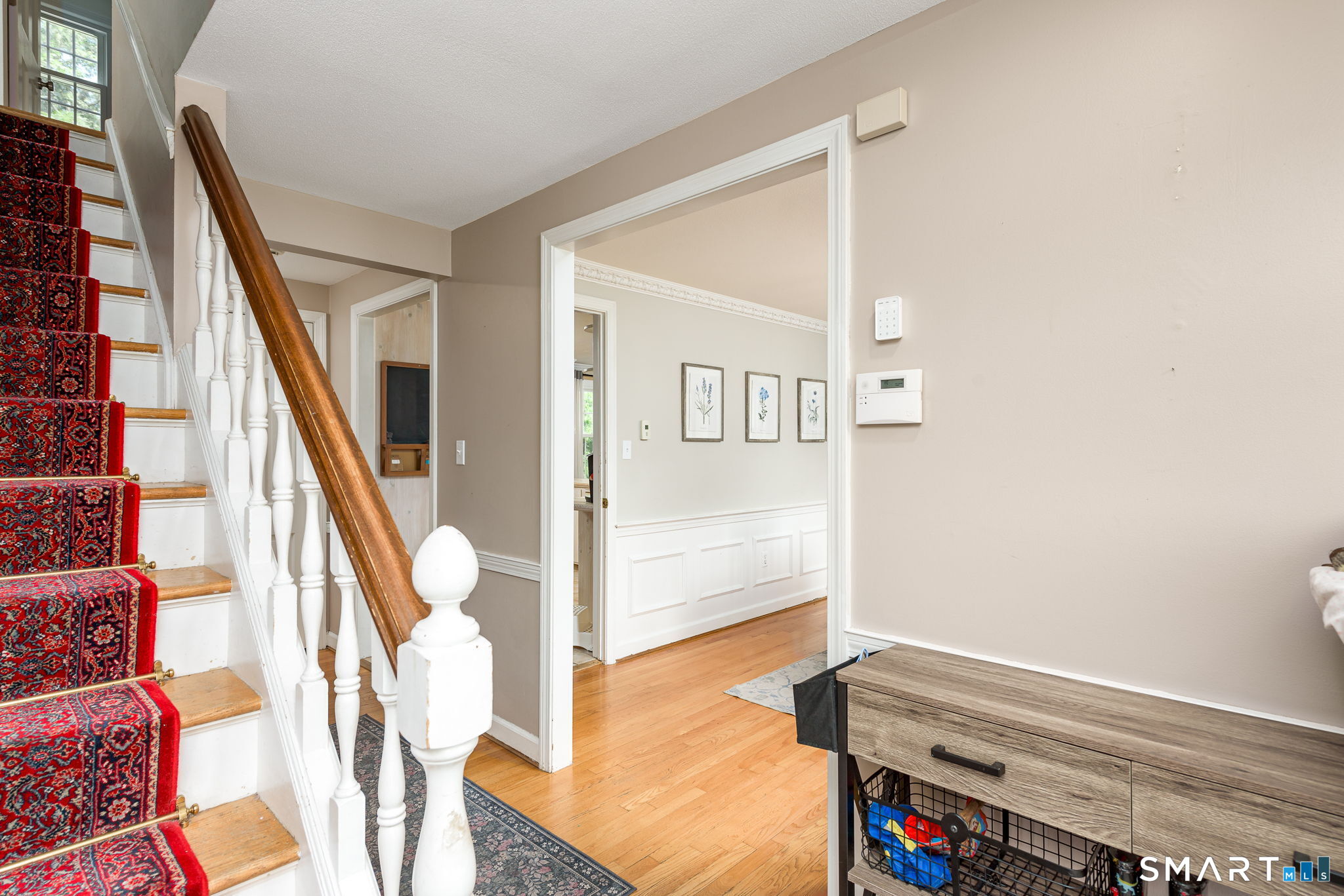 4 Lenora Drive