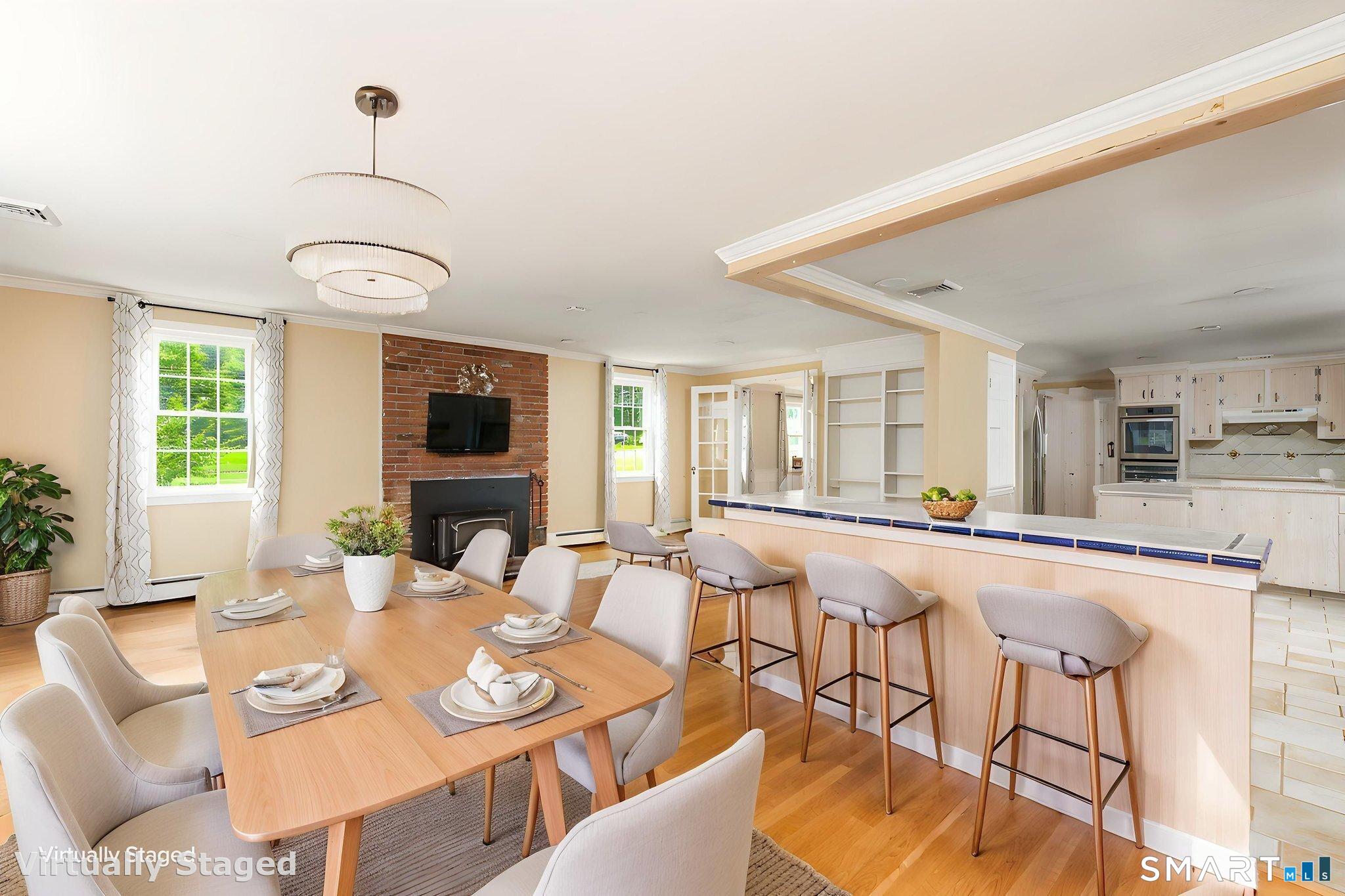 4 Lenora Drive