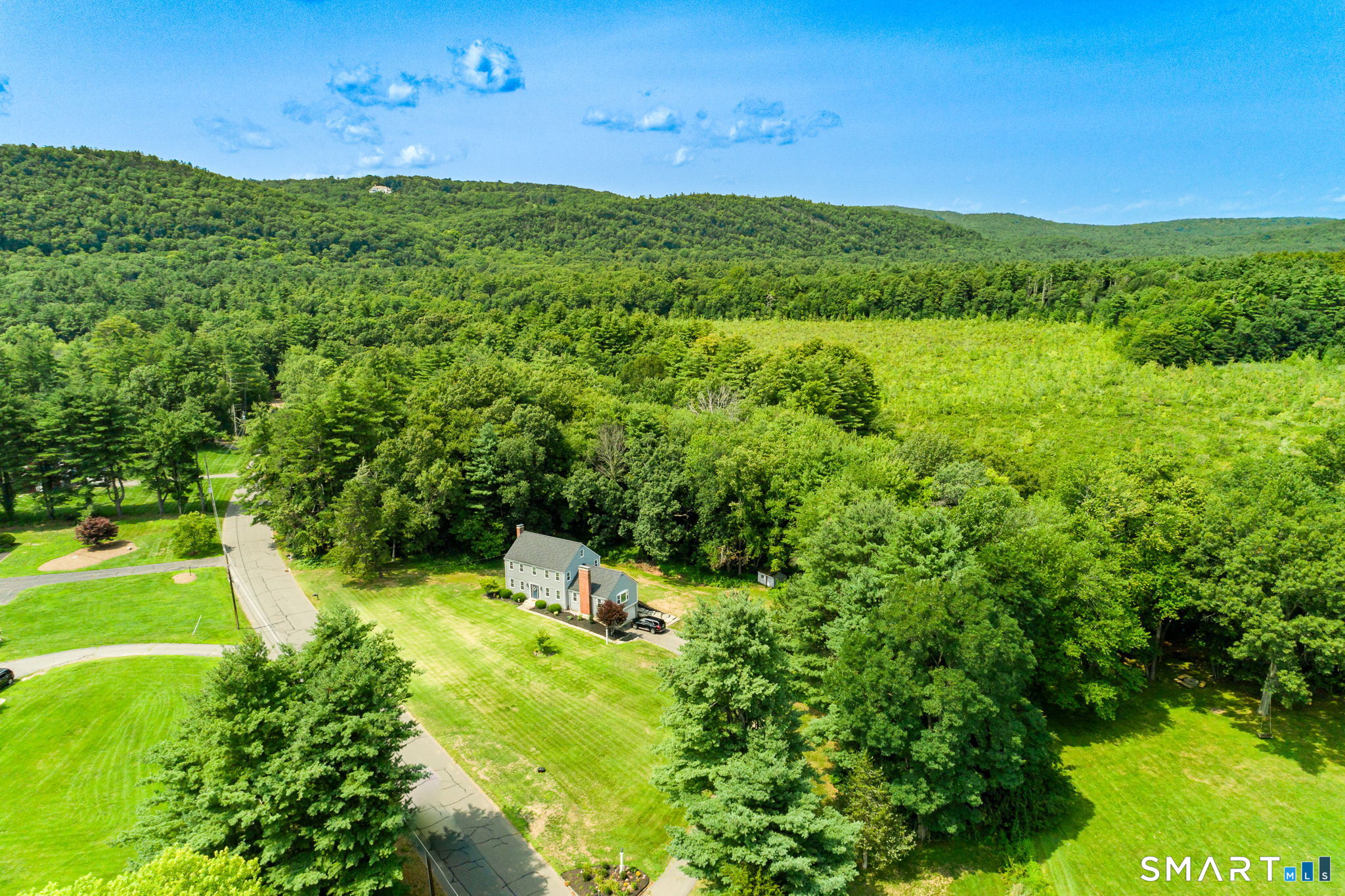 4 Lenora Drive