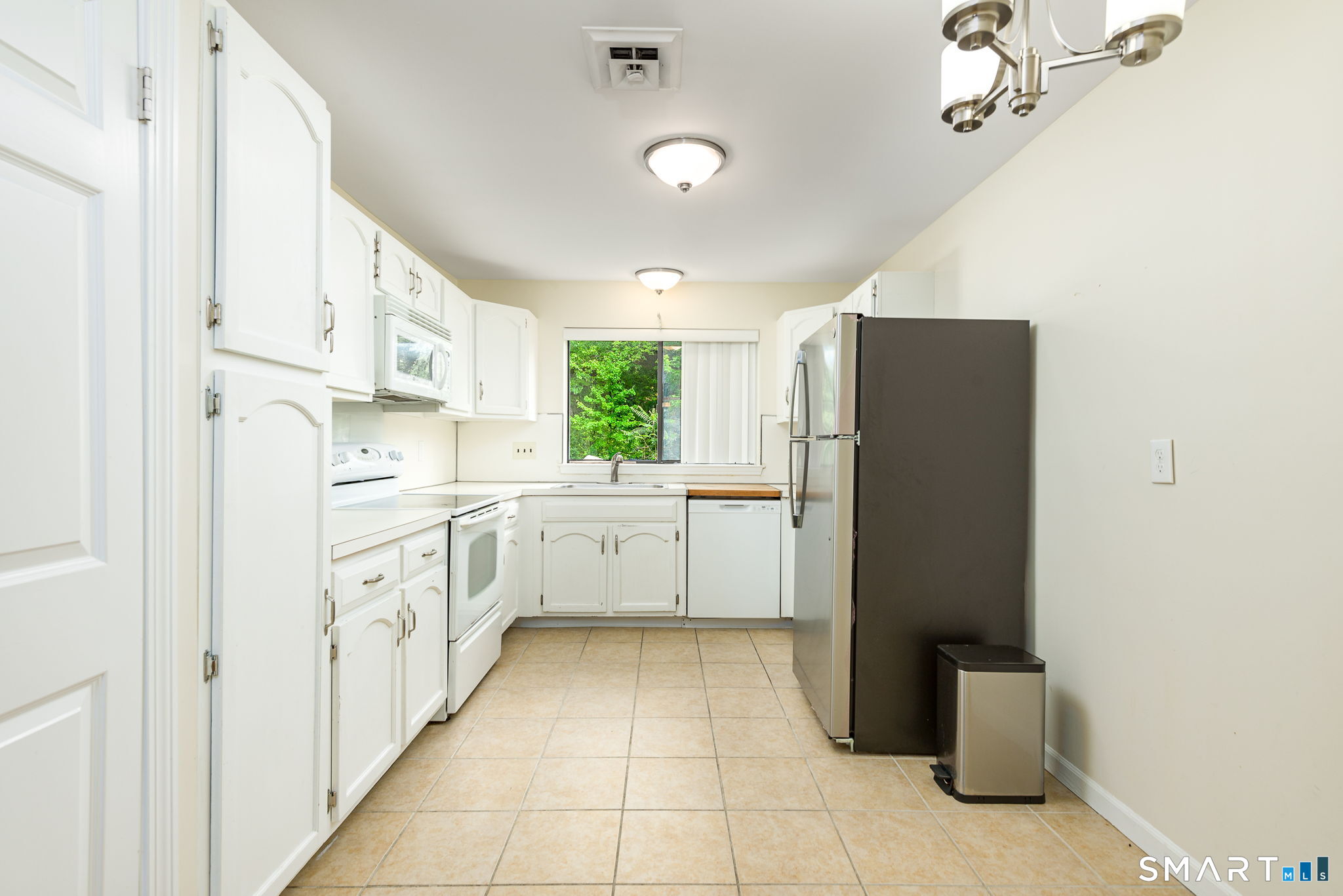 64 Gillies Lane Unit: 64