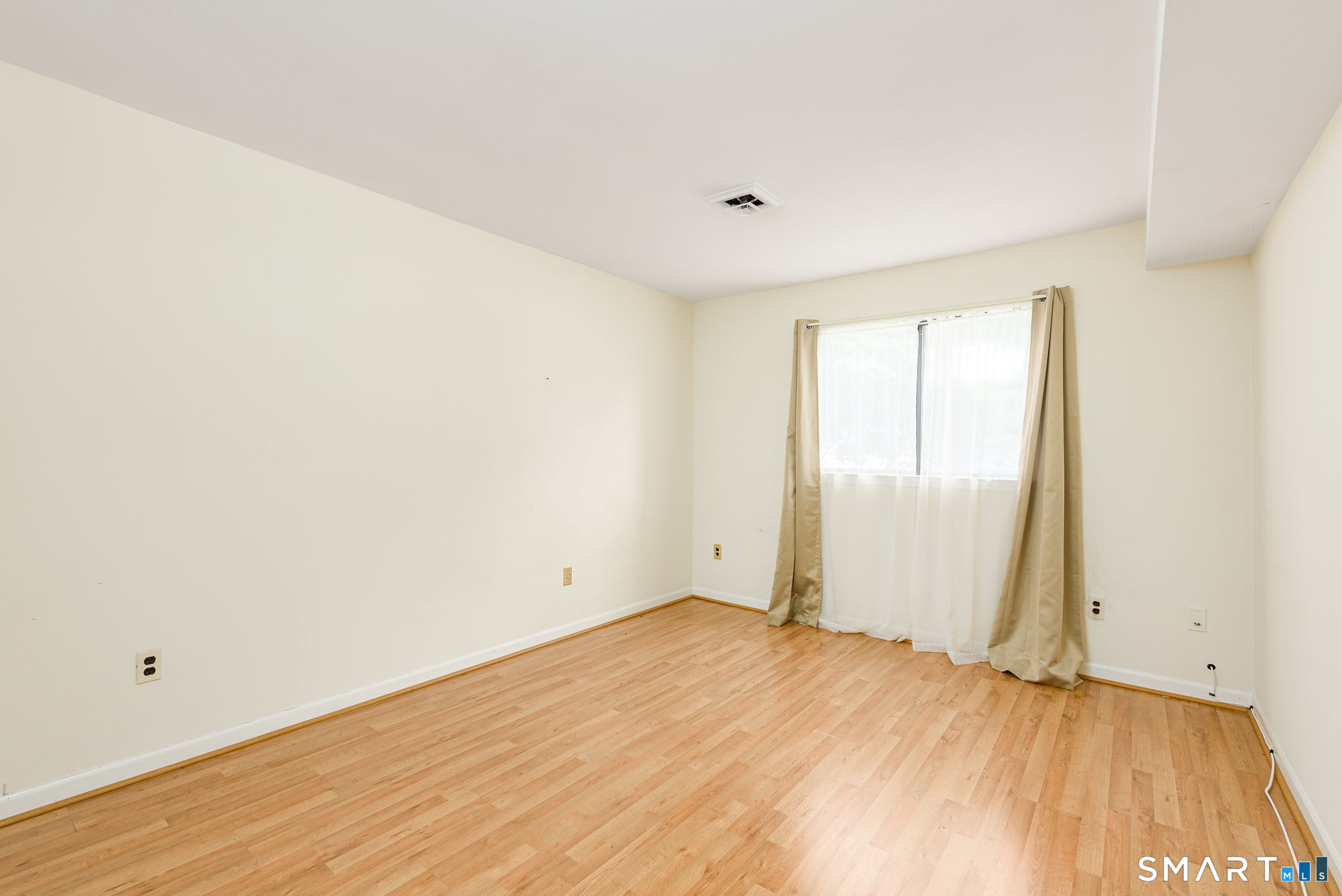 64 Gillies Lane Unit: 64