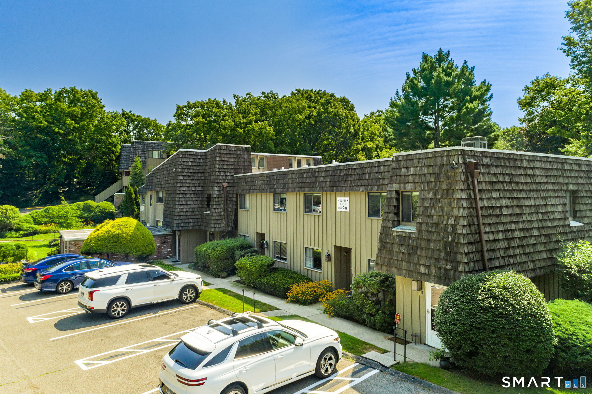 64 Gillies Lane Unit: 64