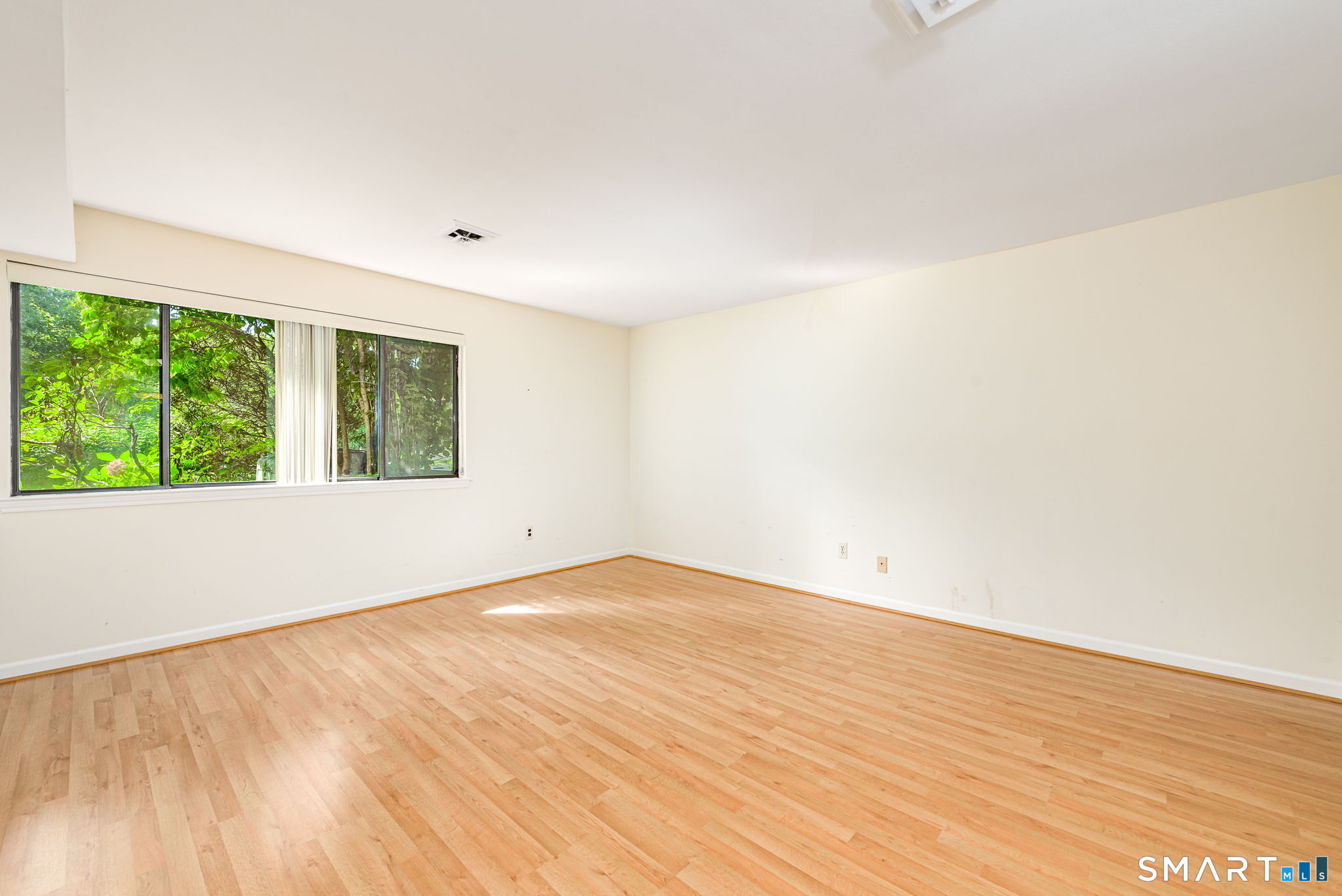 64 Gillies Lane Unit: 64