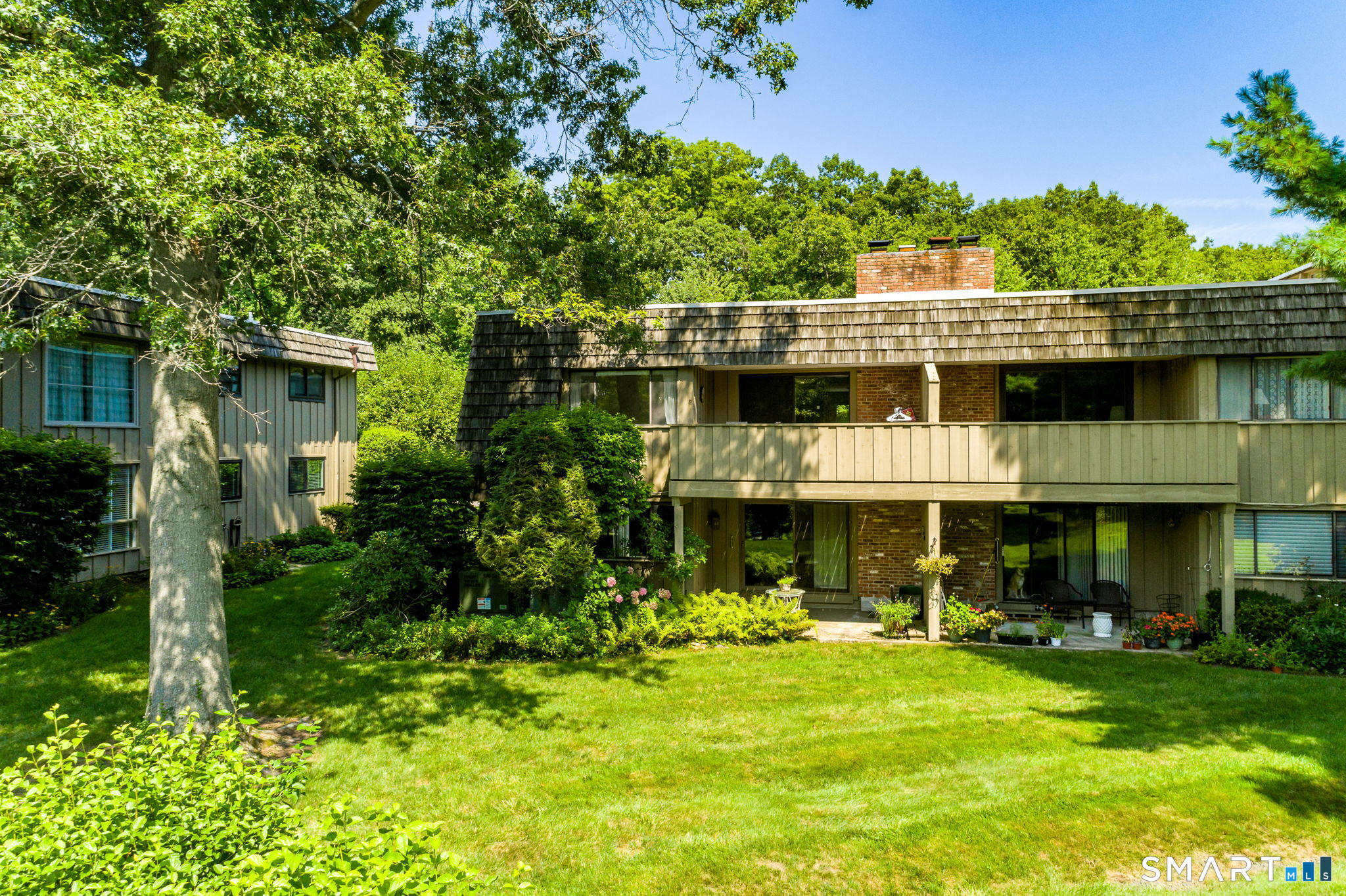 64 Gillies Lane Unit: 64