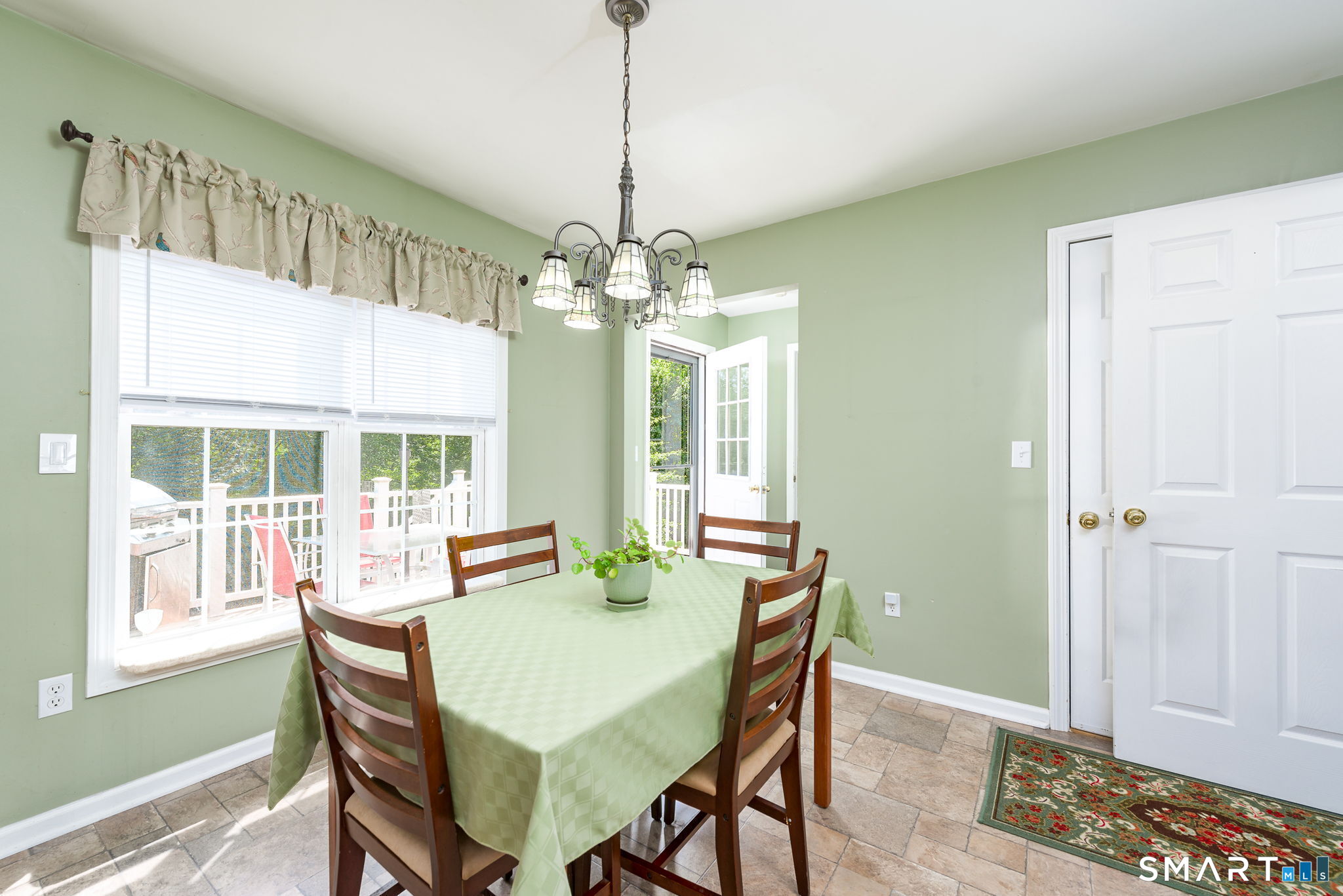 12 Brook Circle Unit: 12