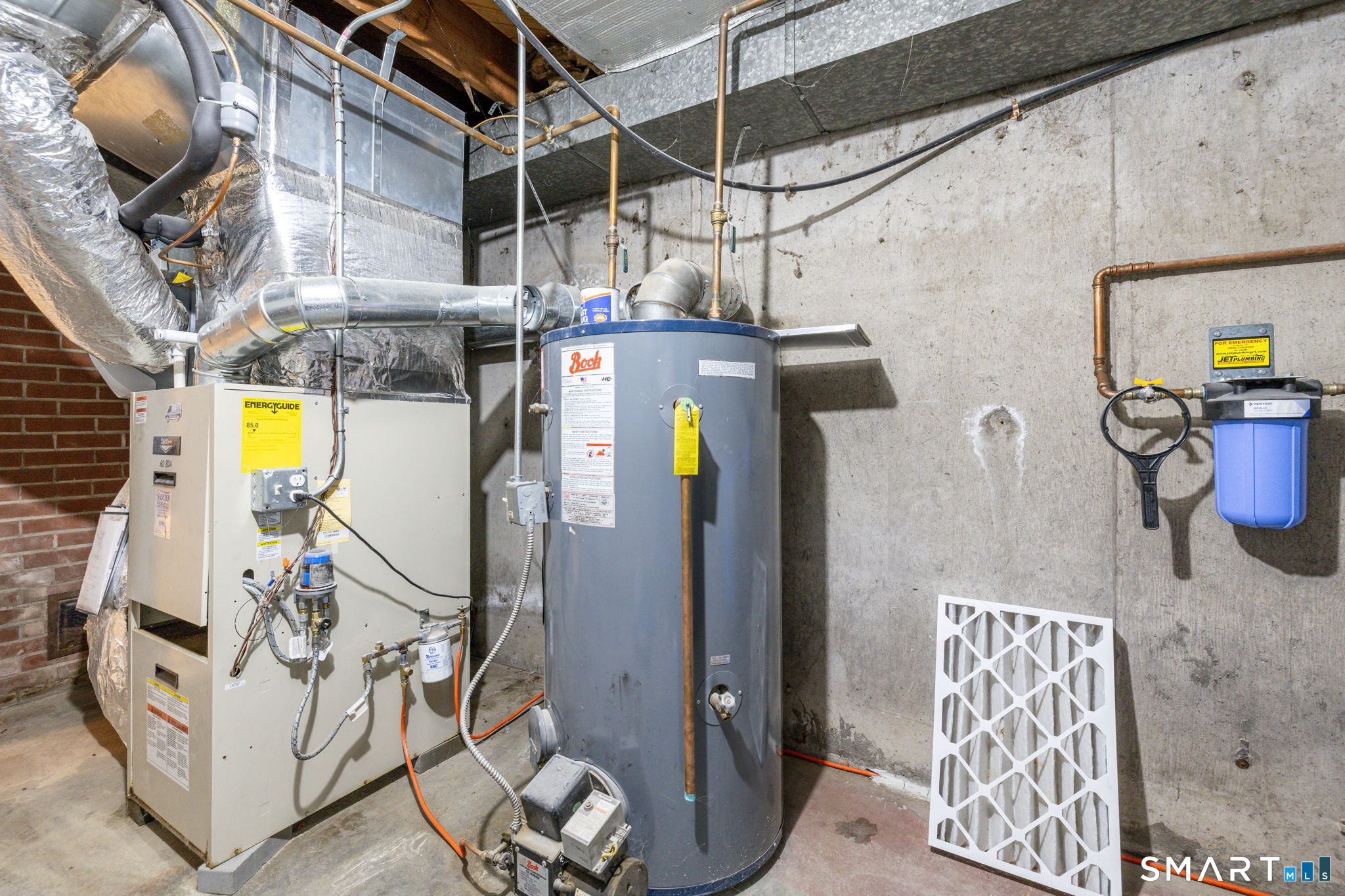 34 Two Mile Road