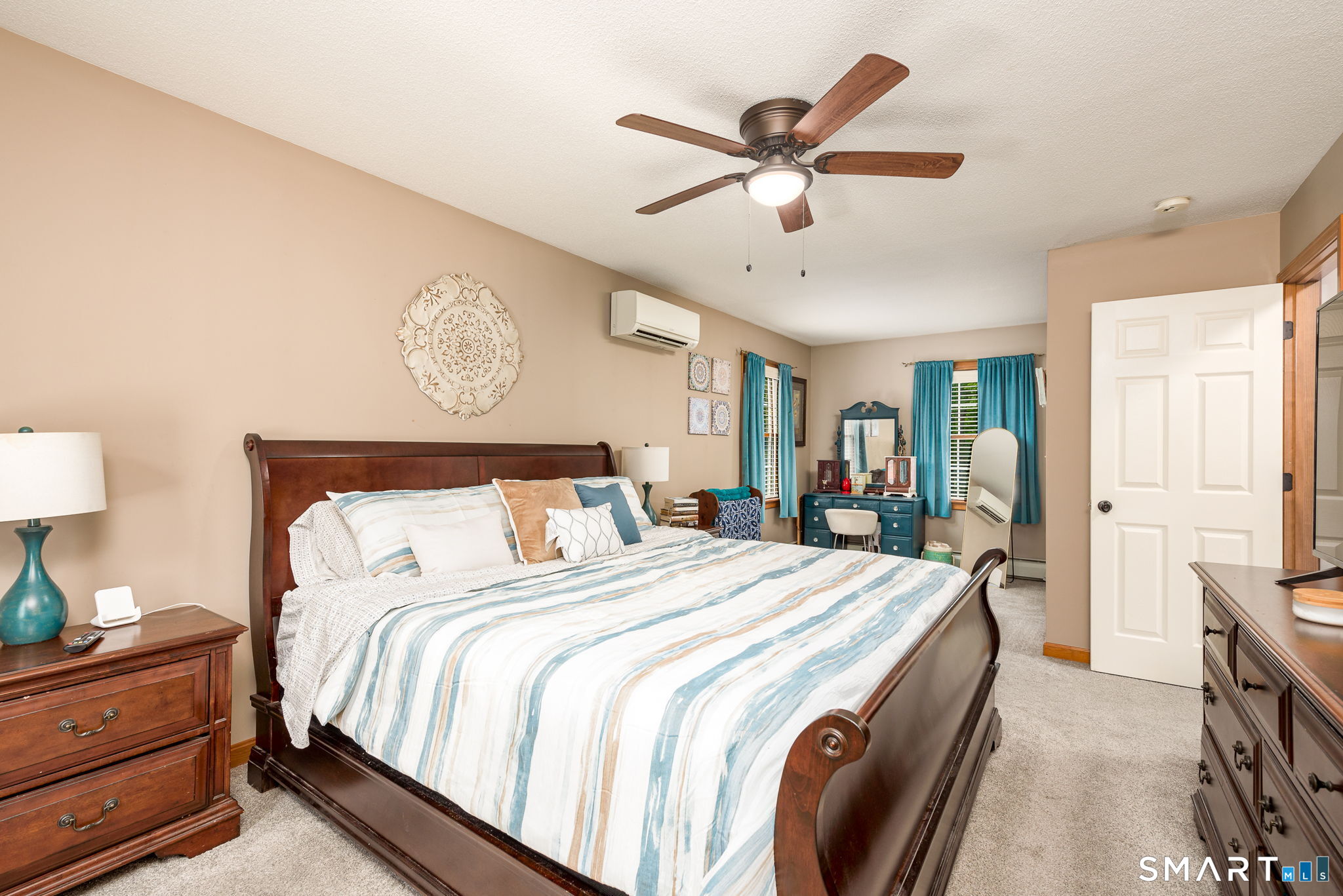 128 Tobacco Street