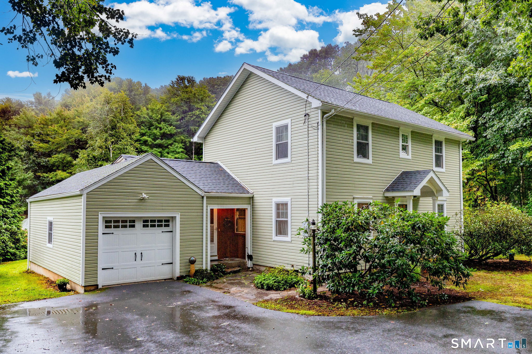 32 Notch Road