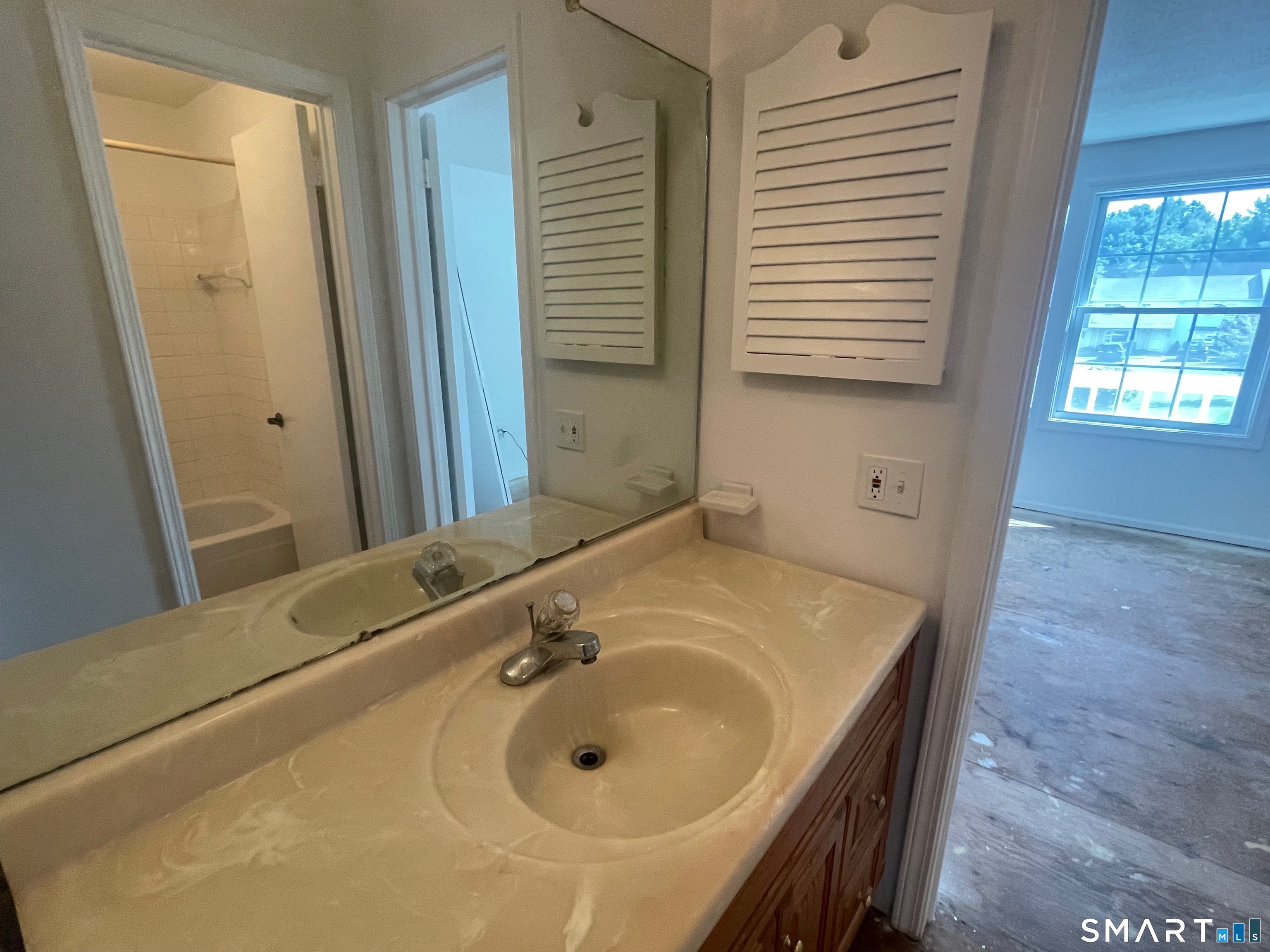 868 Long Hill Road Unit: 868