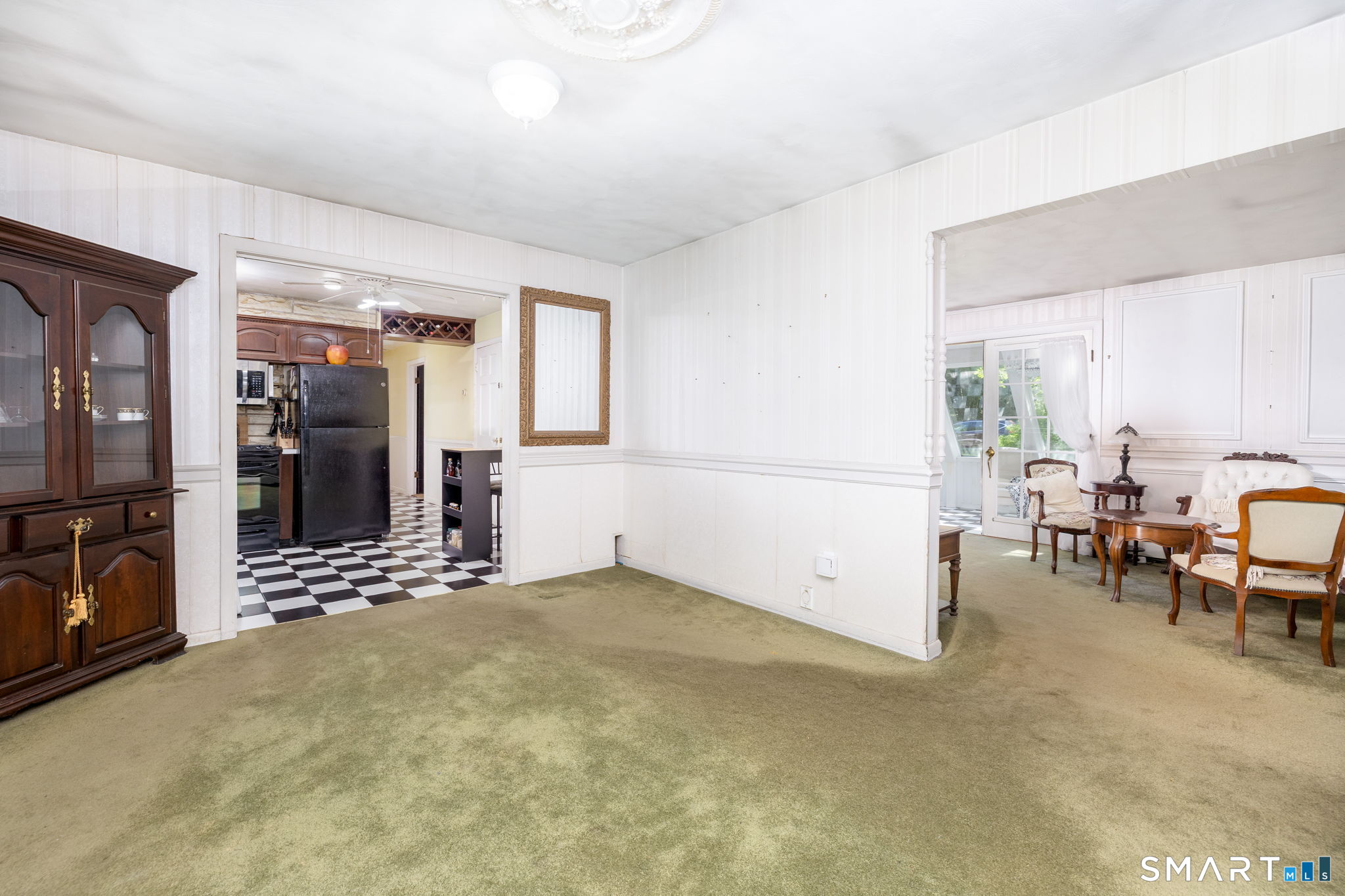 28 Teresa Drive