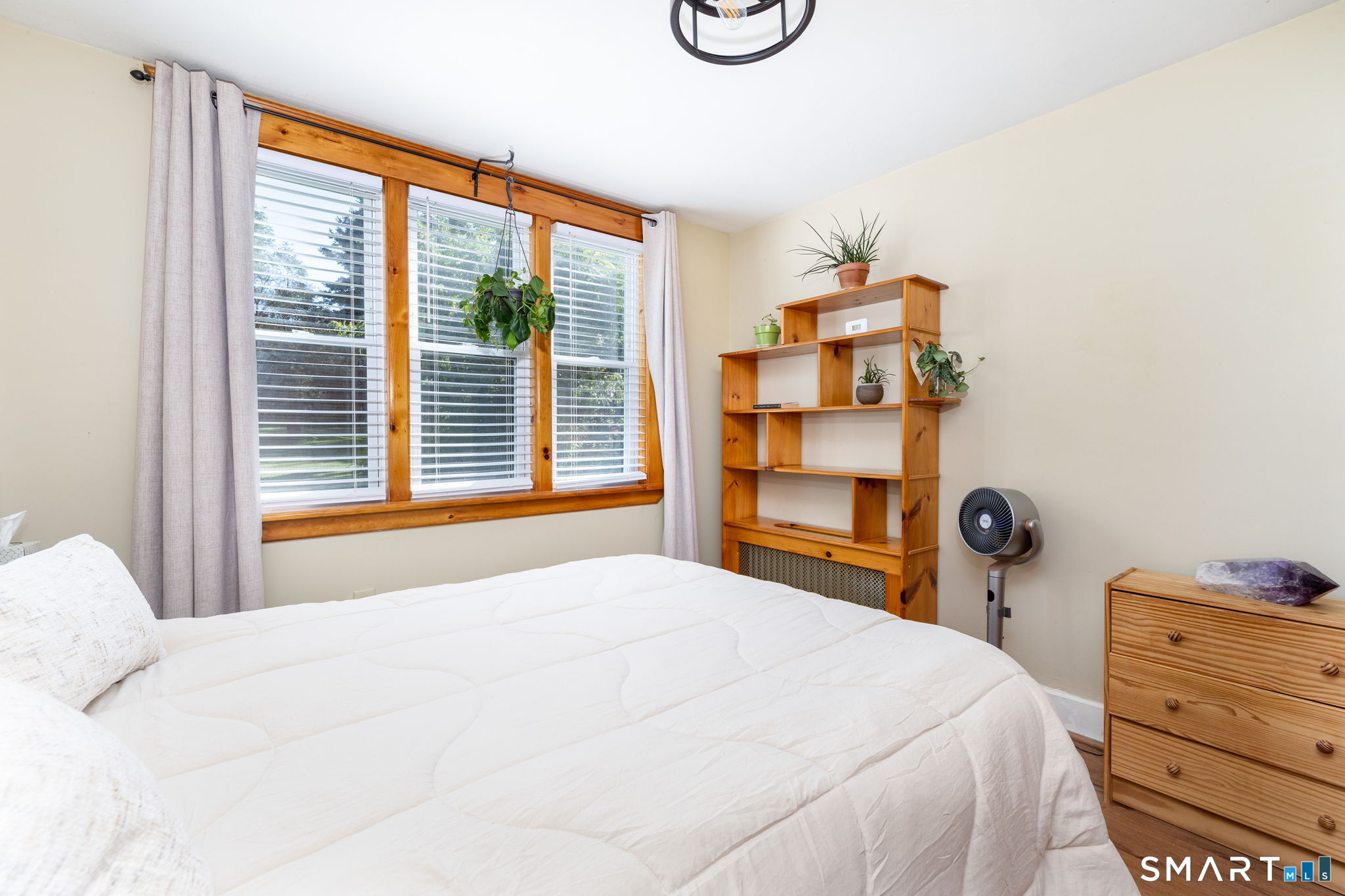 79 Plumb Road