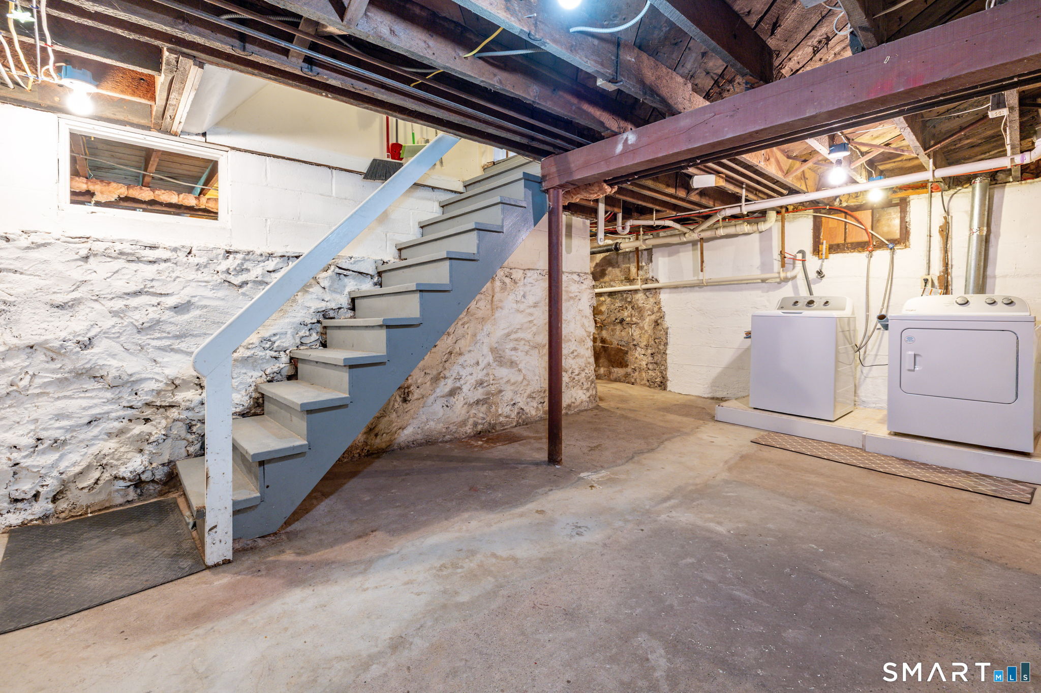 79 Plumb Road