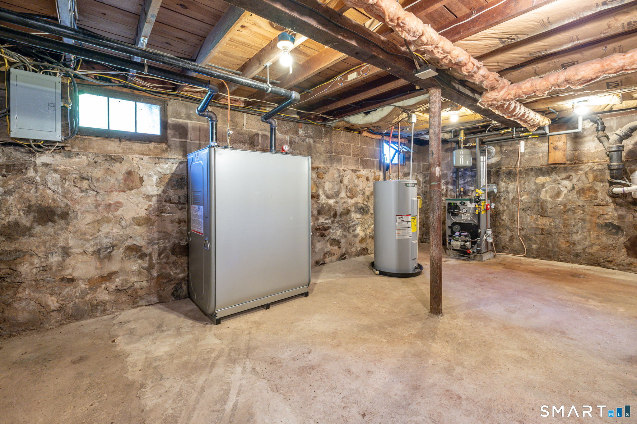 79 Plumb Road