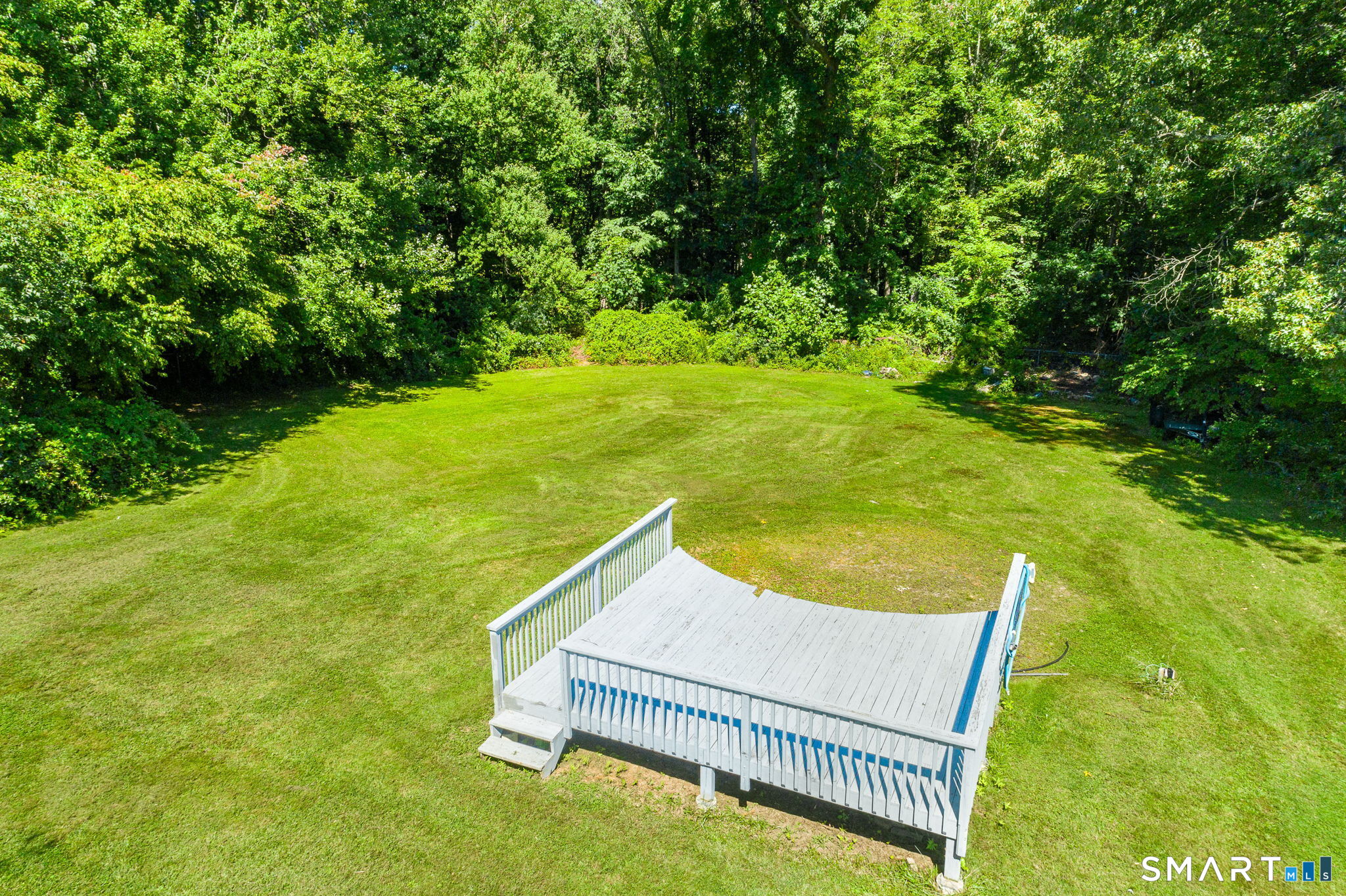 8 Smith Haven Drive