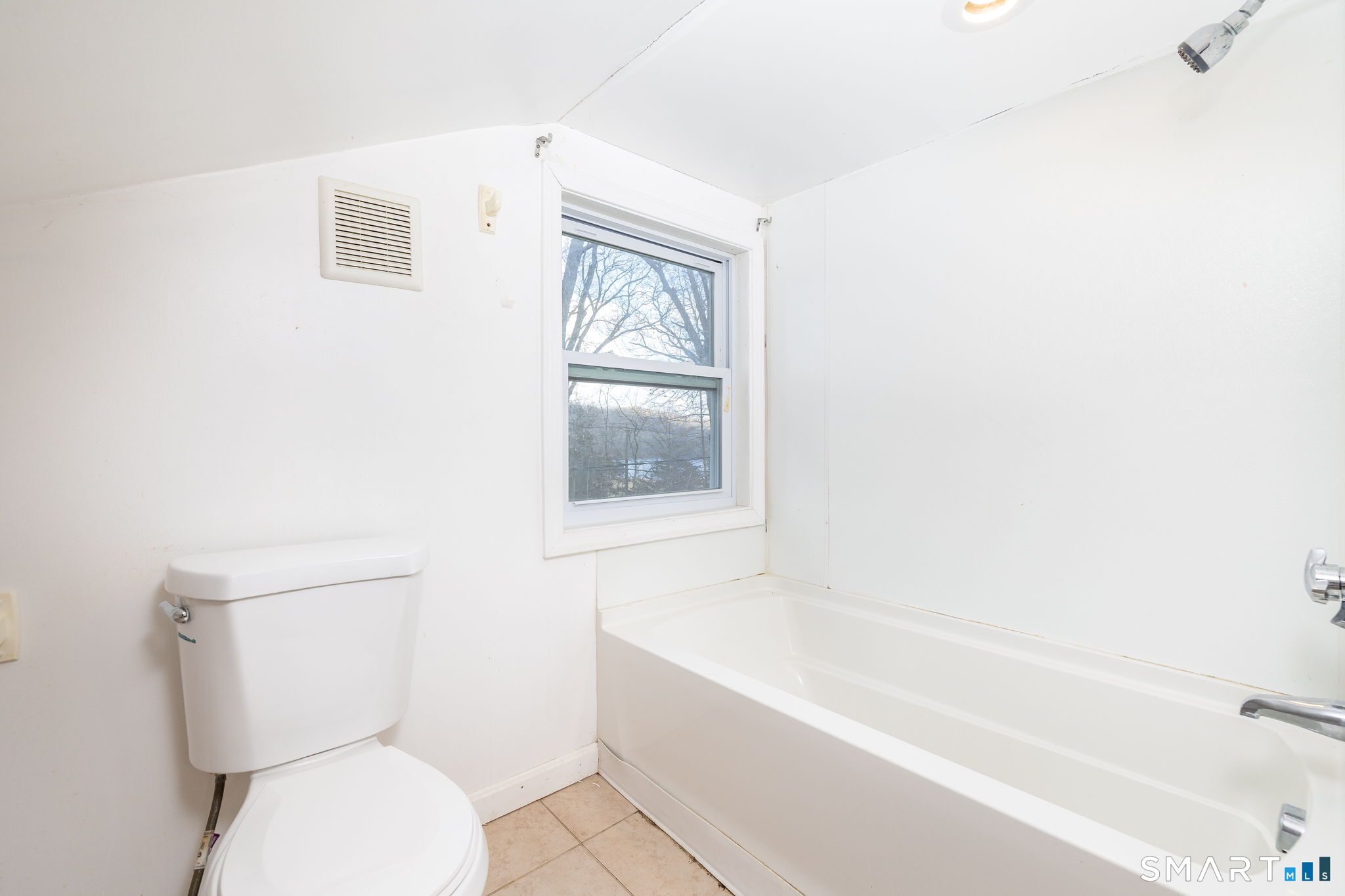 461 Pond Road