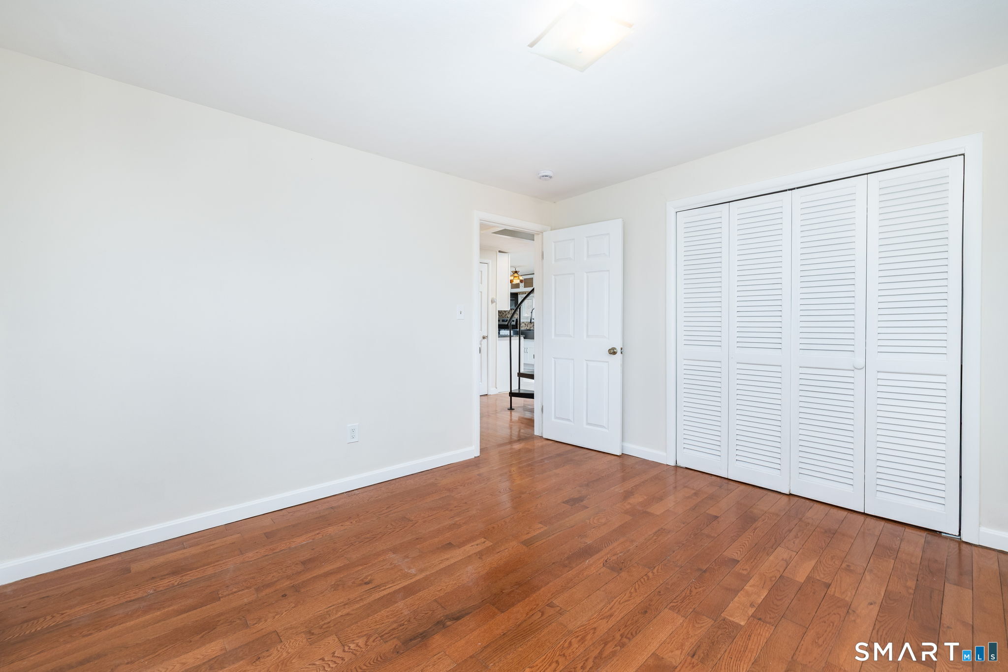 461 Pond Road