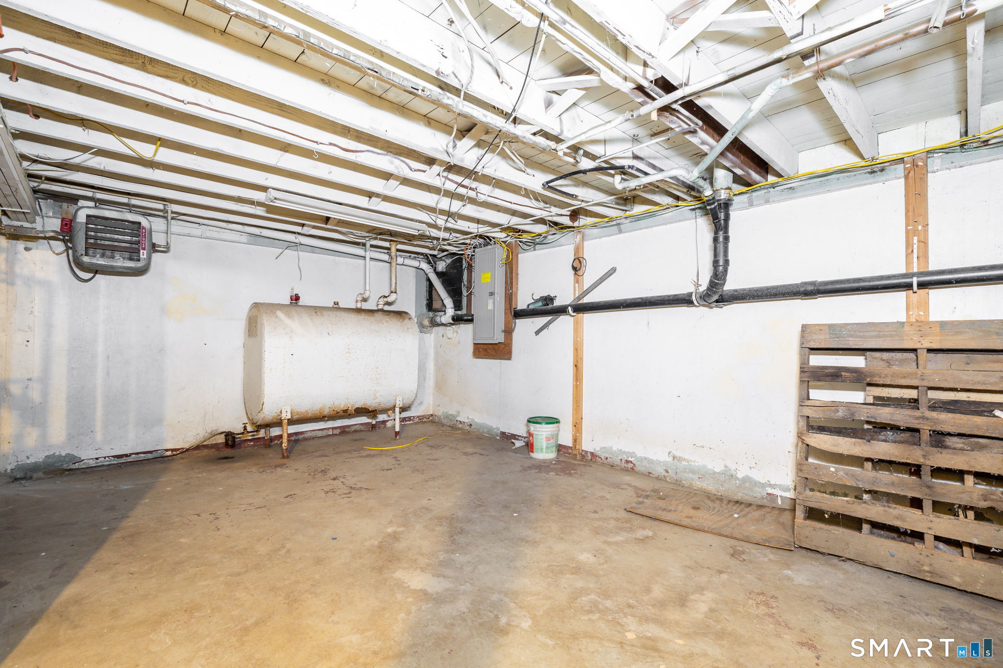 461 Pond Road