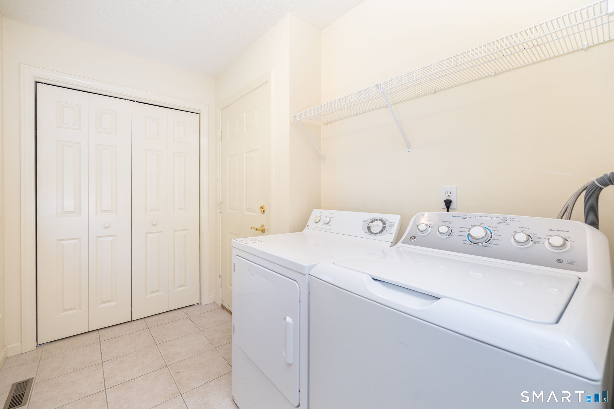 13 Oakview Place Unit: 13